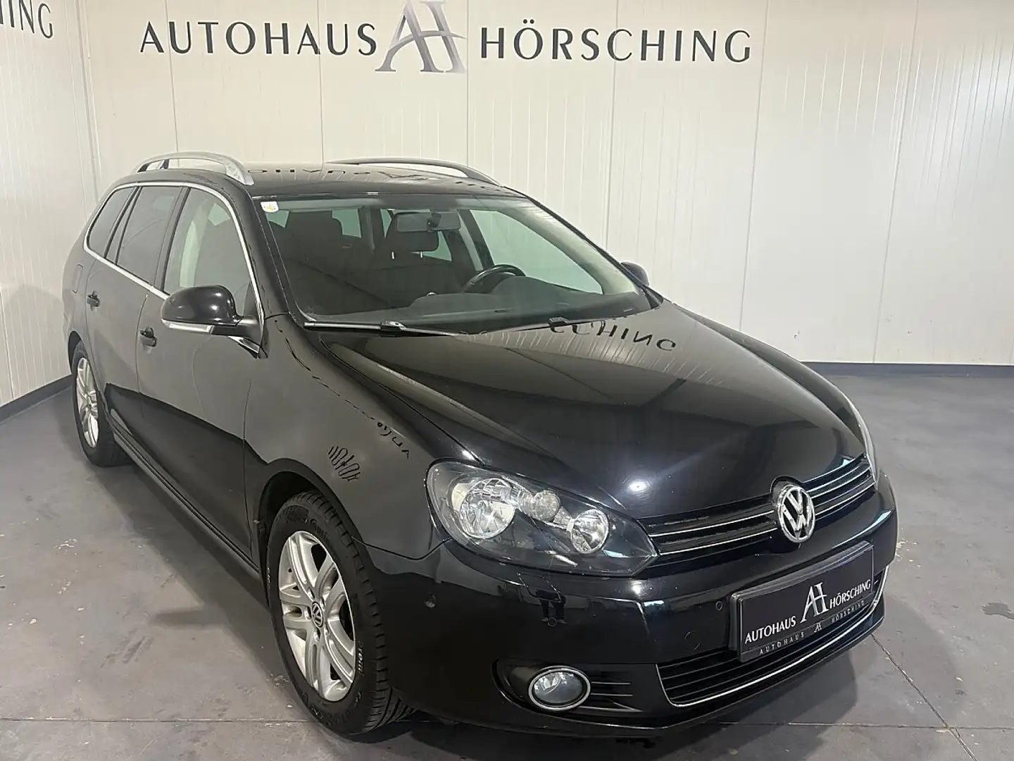 Volkswagen Golf Variant Highline 1,6 TDI DPF DSG Schwarz - 1