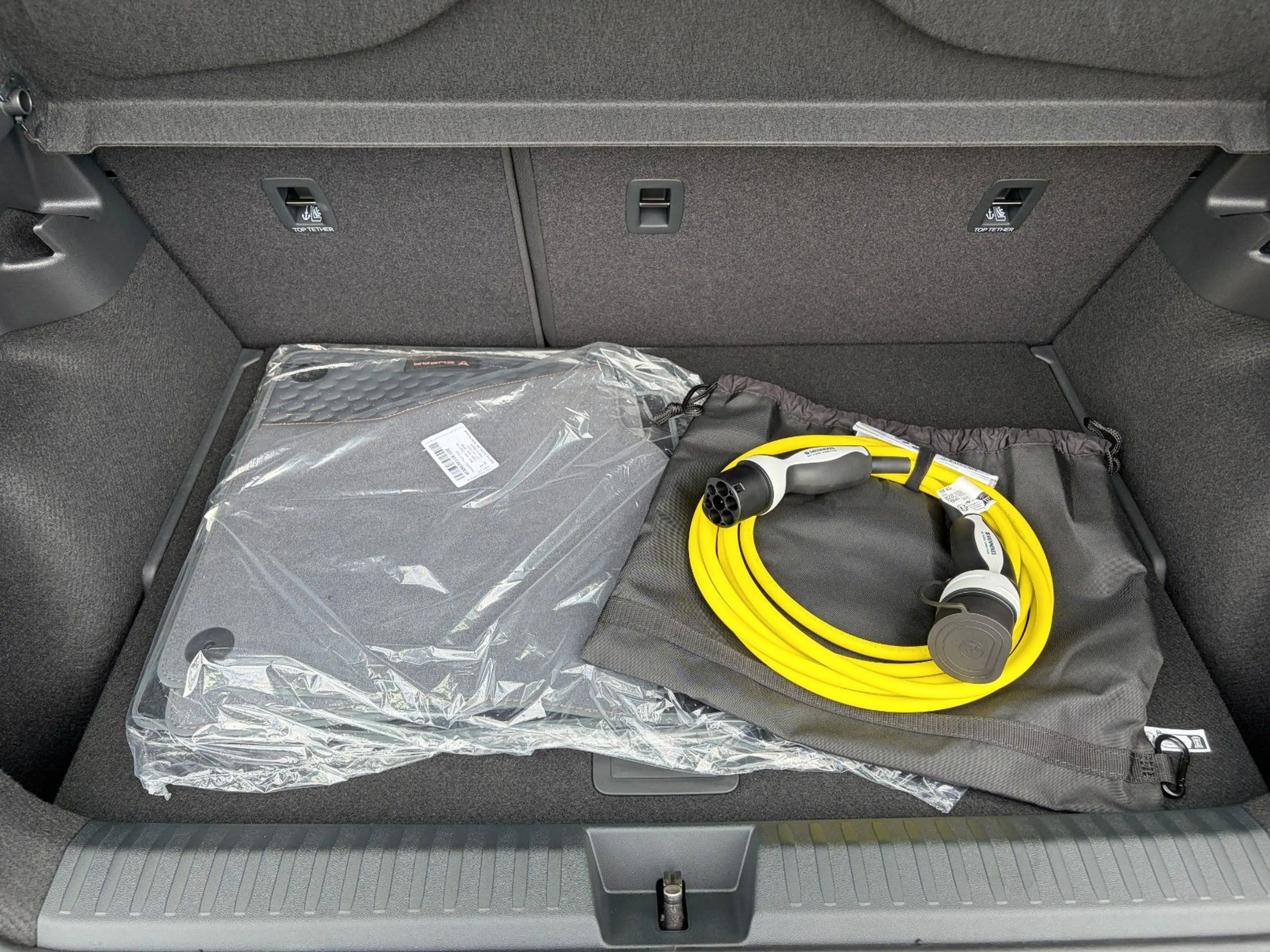 CUPRA Raval ENDURANCE 52KWH EDGE SCHALENSI 5J GARANTIE — photo 14