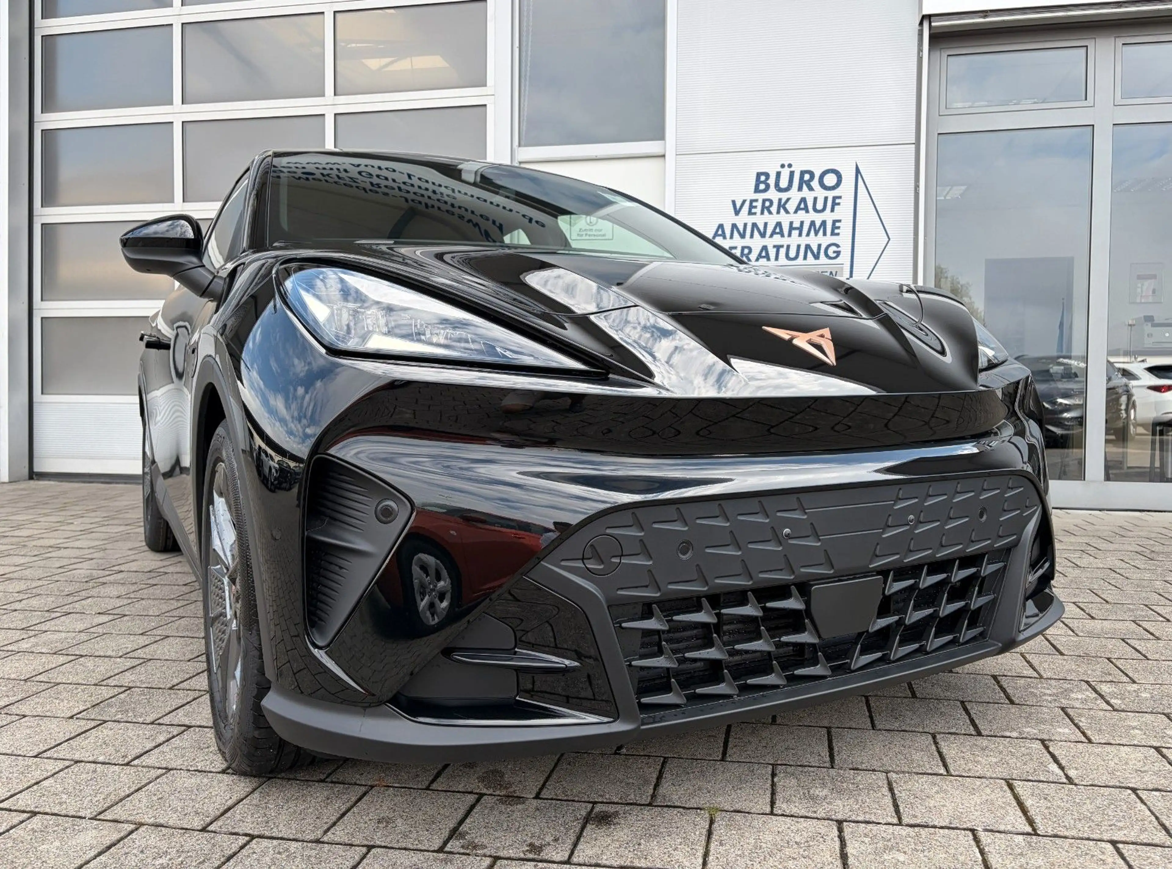 CUPRA Raval ENDURANCE 52KWH EDGE SCHALENSI 5J GARANTIE