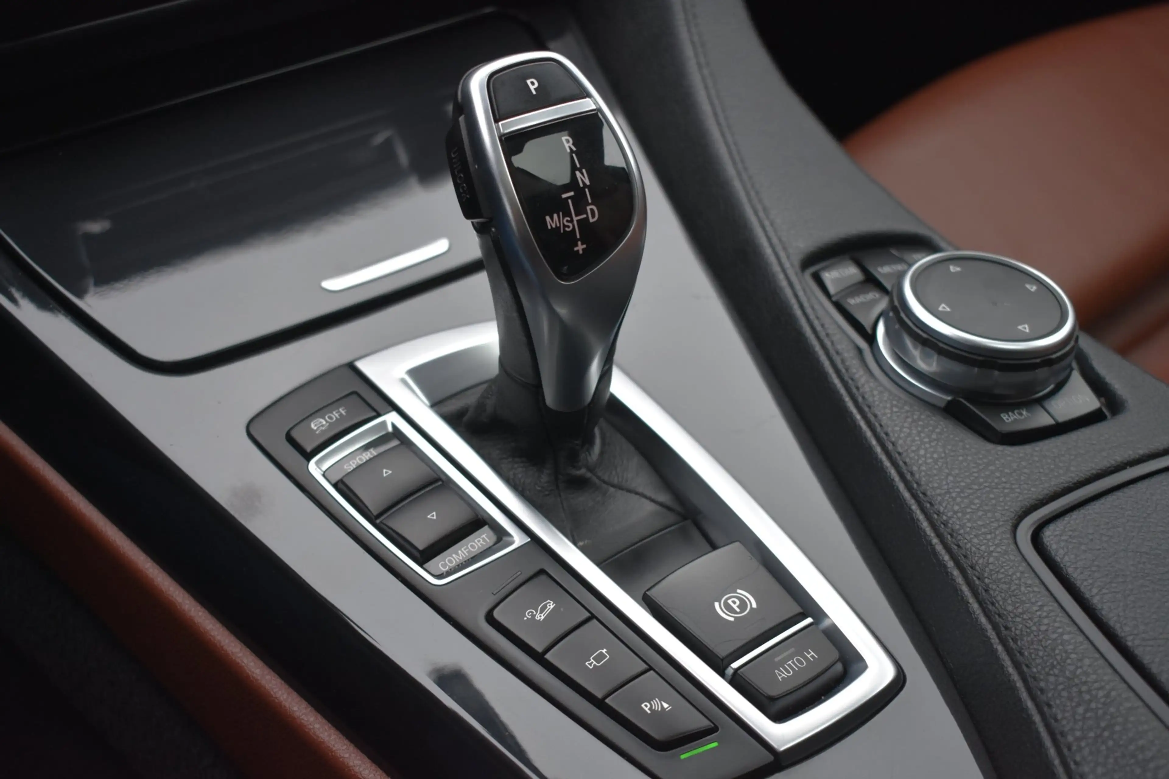 BMW 640 6-serie Gran Coupé 640xd High Executive '15 Leder — photo 32