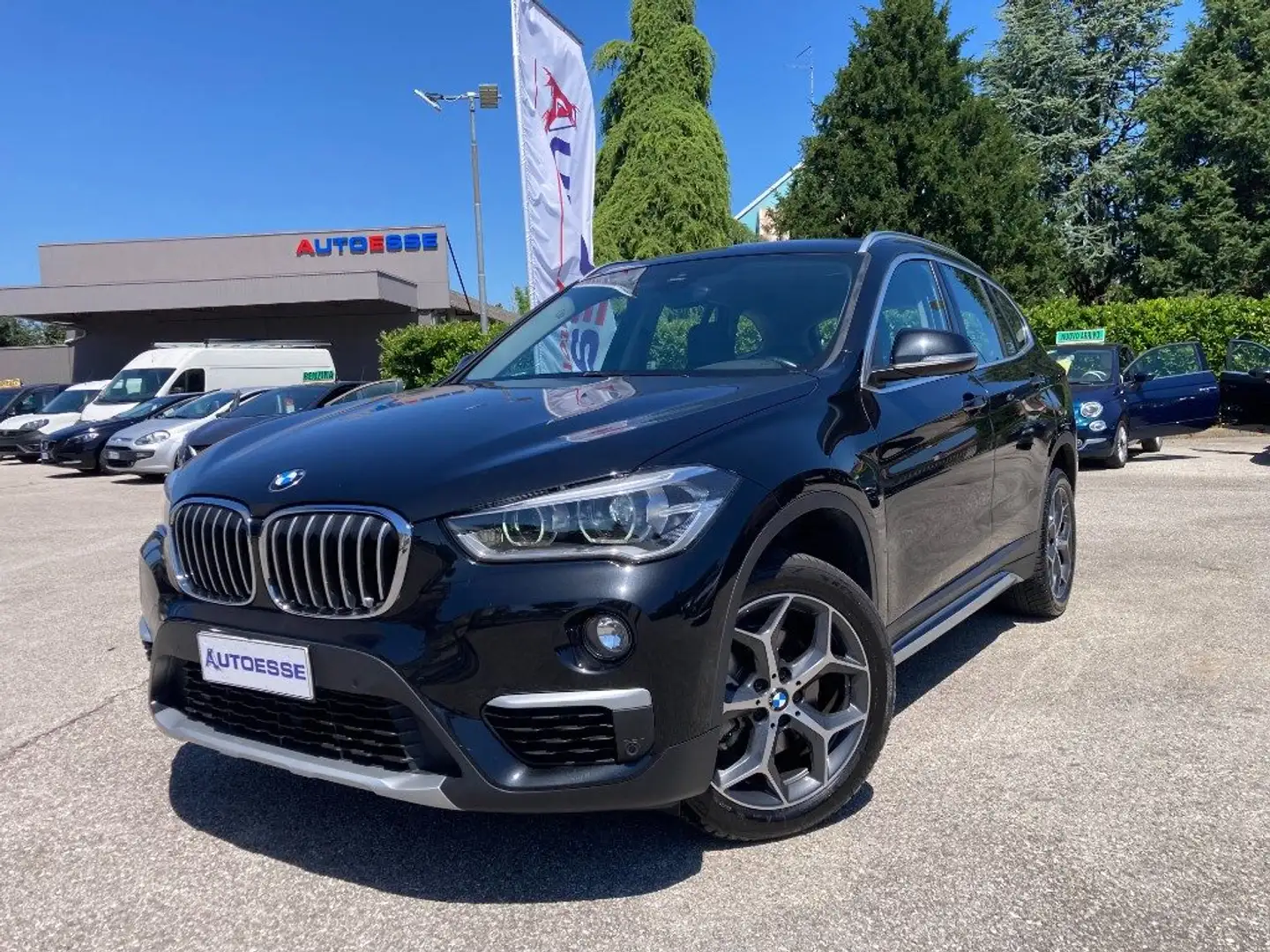 BMW X1 sDrive18d xLine Autom. Nero - 1