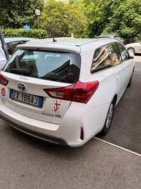 Auris II 2013 Touring Sport Touring Sport 1.8 hybrid Active