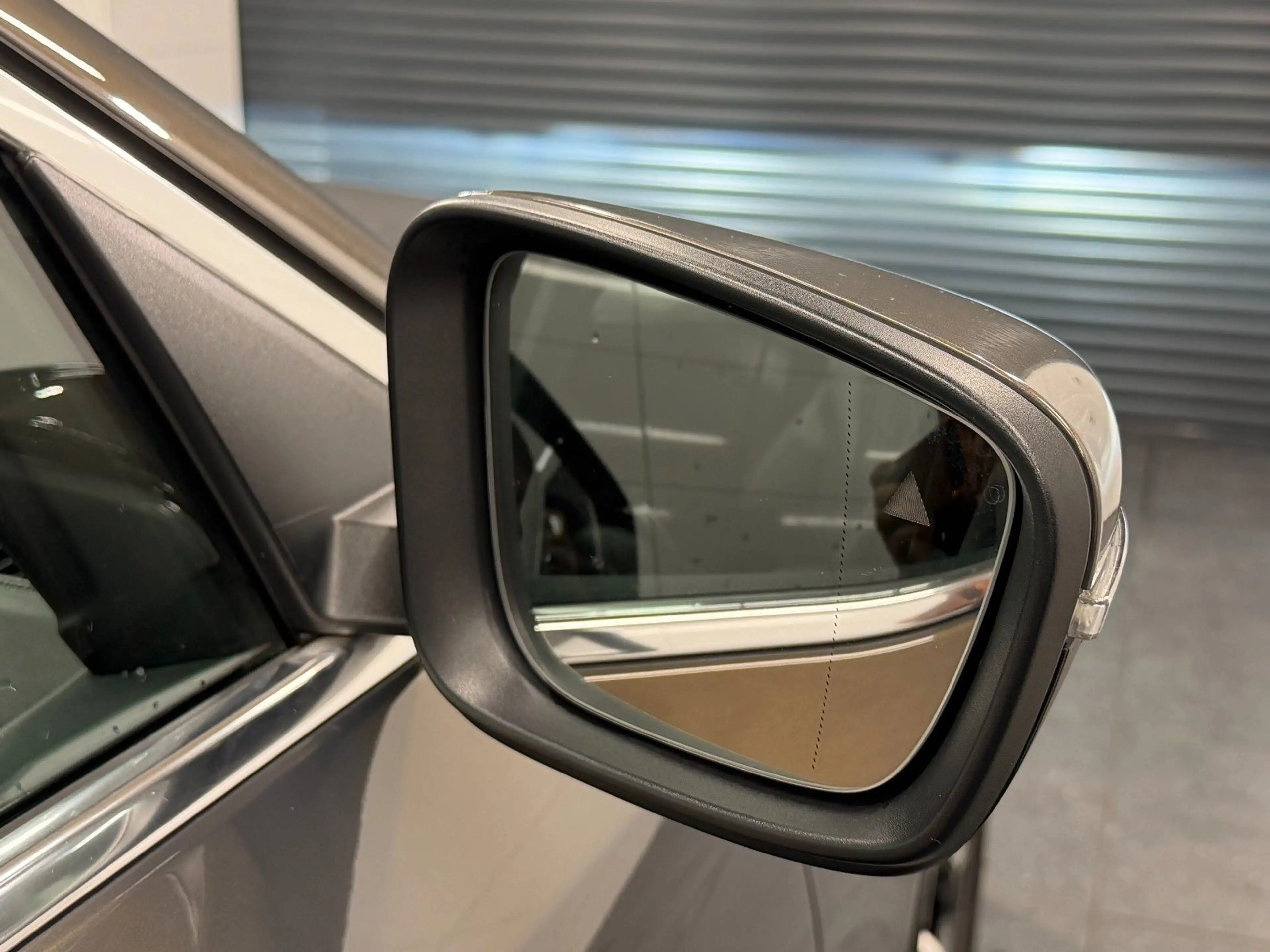 BMW 520 i/Laser/Vollleder/HeadUp/V-Cockpit Pro/Cam — photo 11