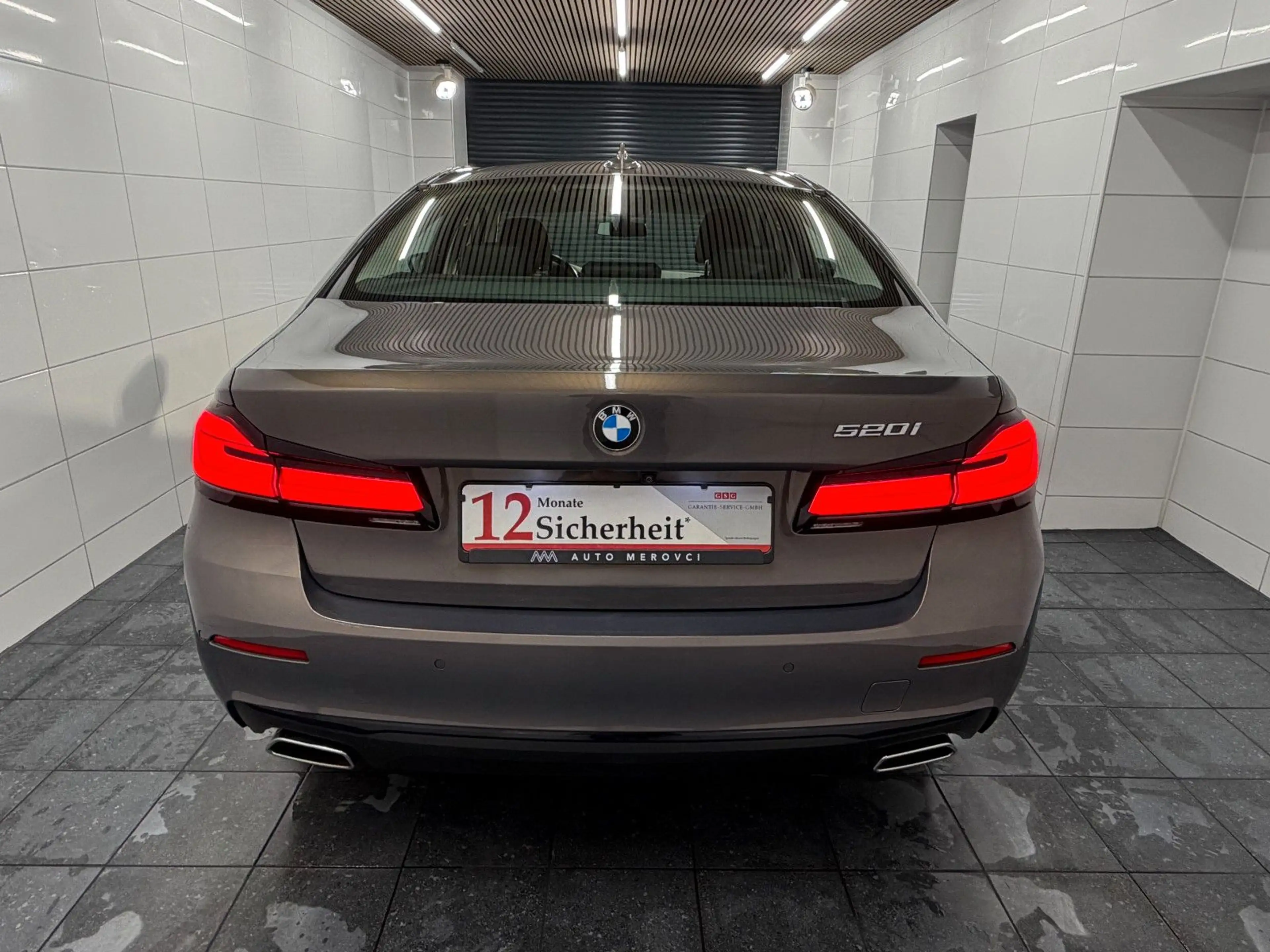 BMW 520 i/Laser/Vollleder/HeadUp/V-Cockpit Pro/Cam — photo 5
