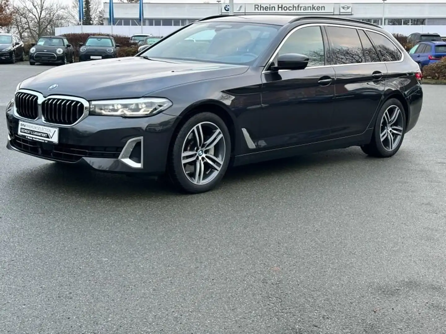 BMW 530 i xDrive Touring Luxury Line ACC HUD AHK HiFi Grau - 2