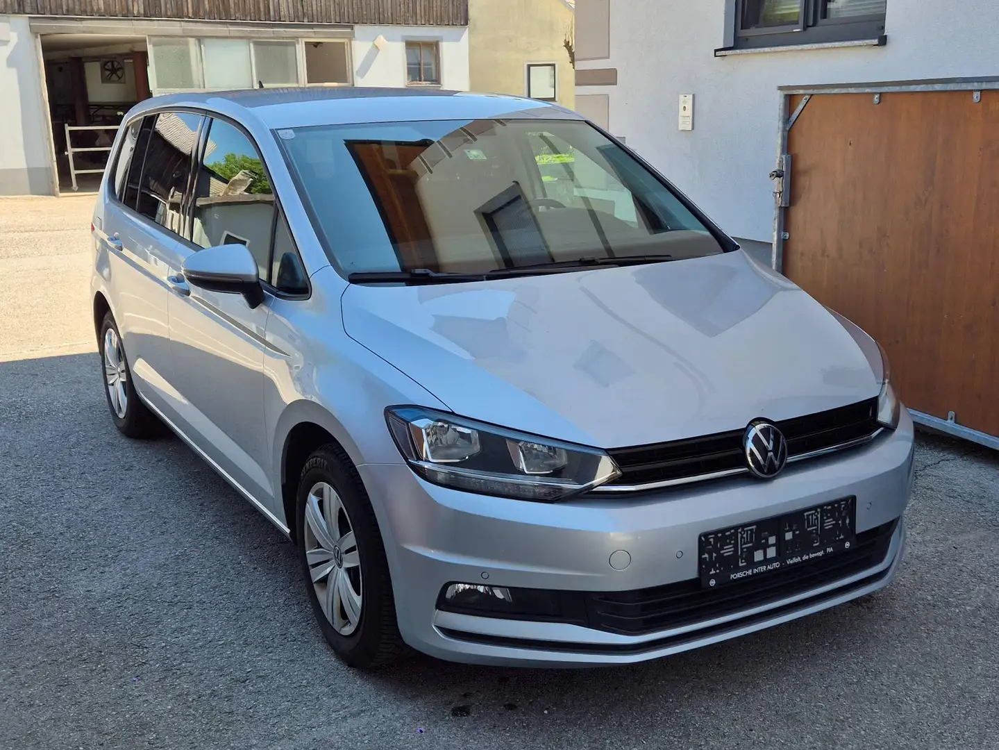 Volkswagen Touran Touran 2,0 TDI SCR Silber - 1