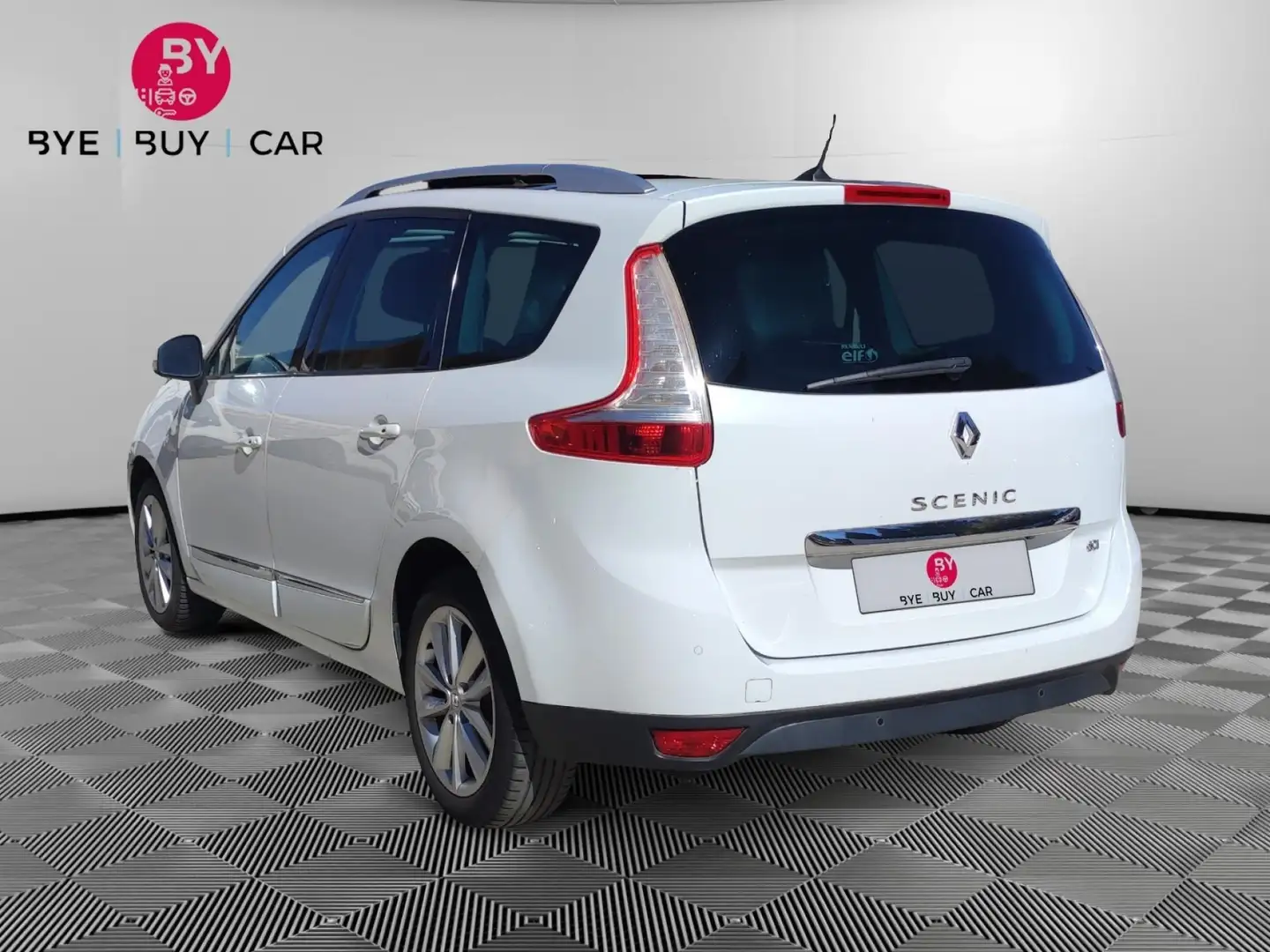 Renault Grand Scenic 7 places 1.5 DCI 110 INITIALE EDC BVA garantie 12 mois Blanc - 2
