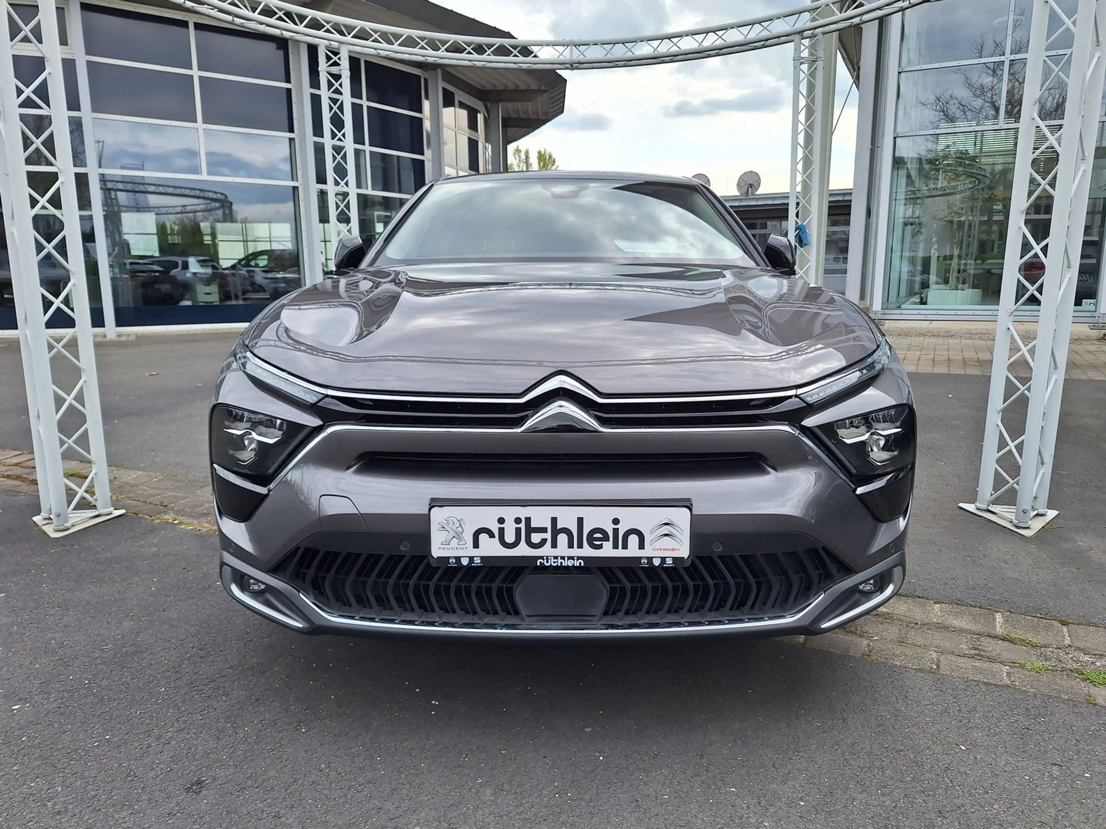 Citroen C5 X C5 X Feel Pack Hybrid 225 PS*inkl. Winterräder* — photo 2