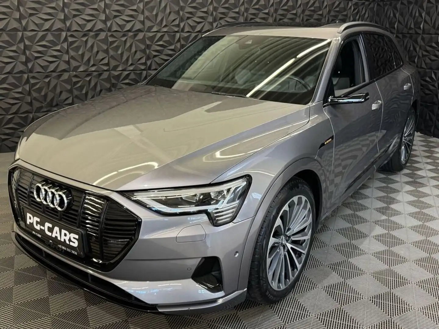Audi e-tron S-Line *MwSt.* Gri - 1