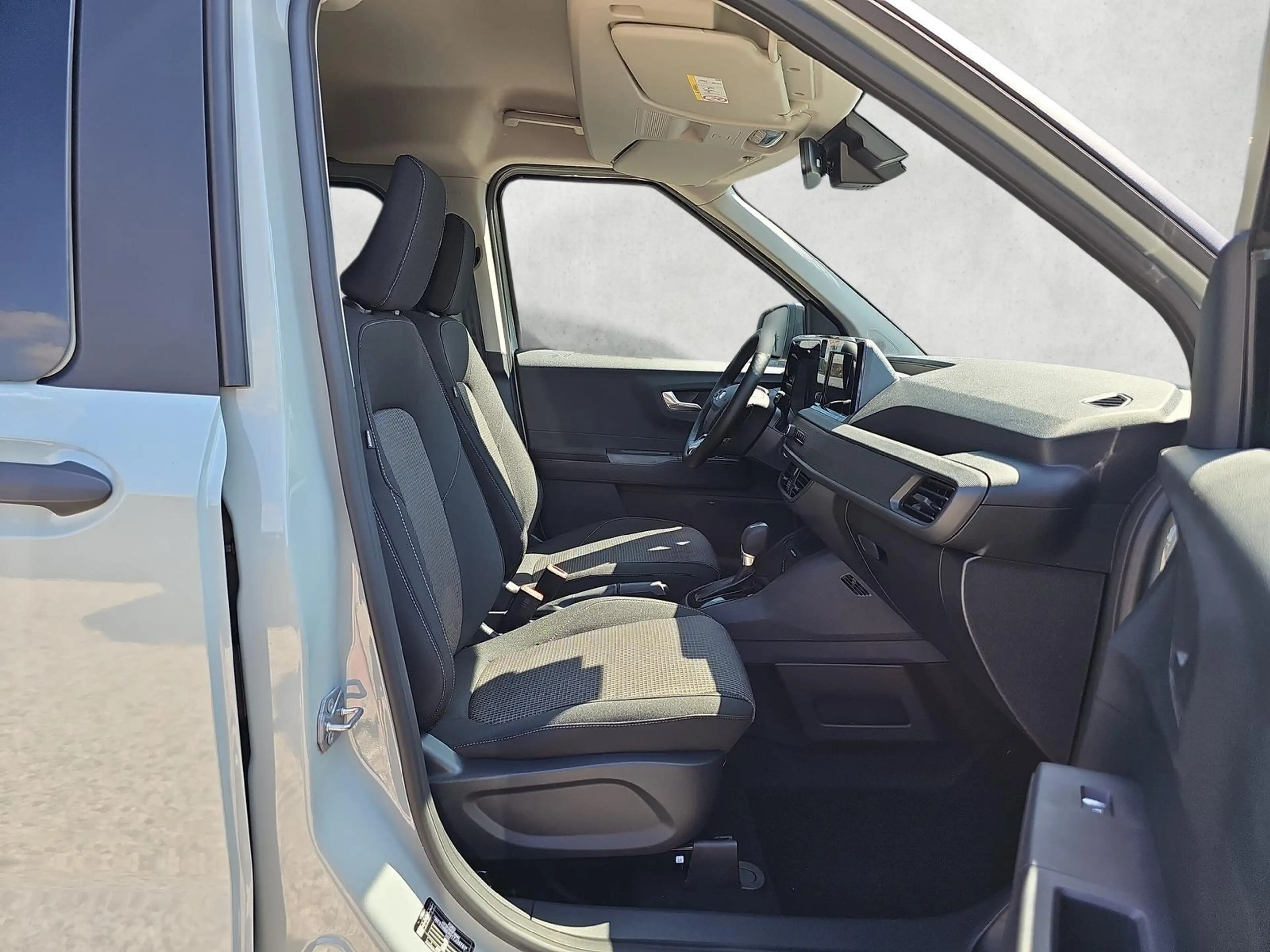 Ford Tourneo Courier Trend 1.0 EB Autom. 5JGar Kamera 92 kW (125 PS)... — photo 10