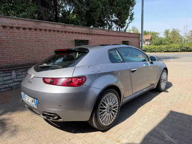 Alfa Romeo Brera view 3