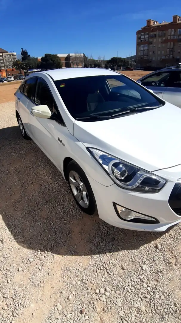 Hyundai i40 CW 1.7CRDI GLS Bluedrive Blanc - 1