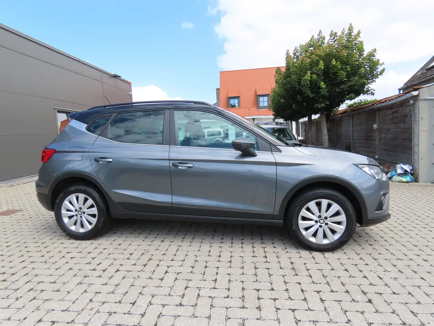 SEAT Arona Arona 1.0 Eco TSI XCELLENCE Gris - 2