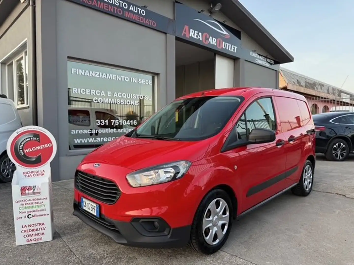 Ford Transit Courier 1.5 TDCi 100CV*DOPPIA PORTA LATERALE*FULL OPTIONAL Rouge - 1