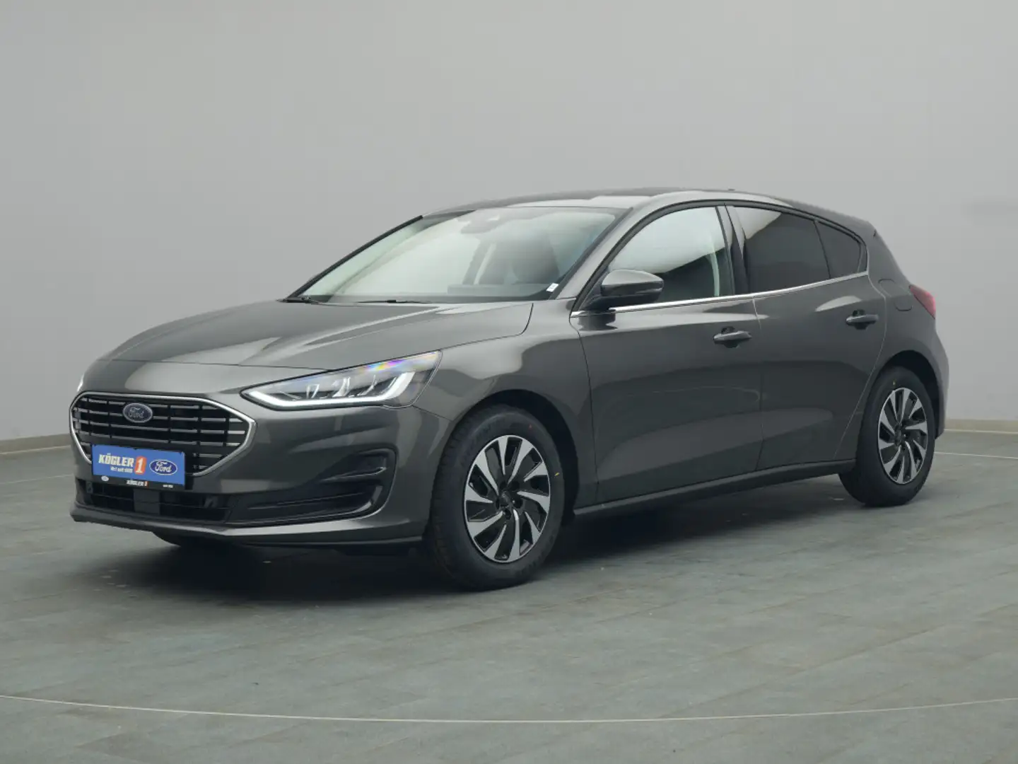 Ford Focus Titanium X 155PS Aut./Winter-P./PDC Gri - 2