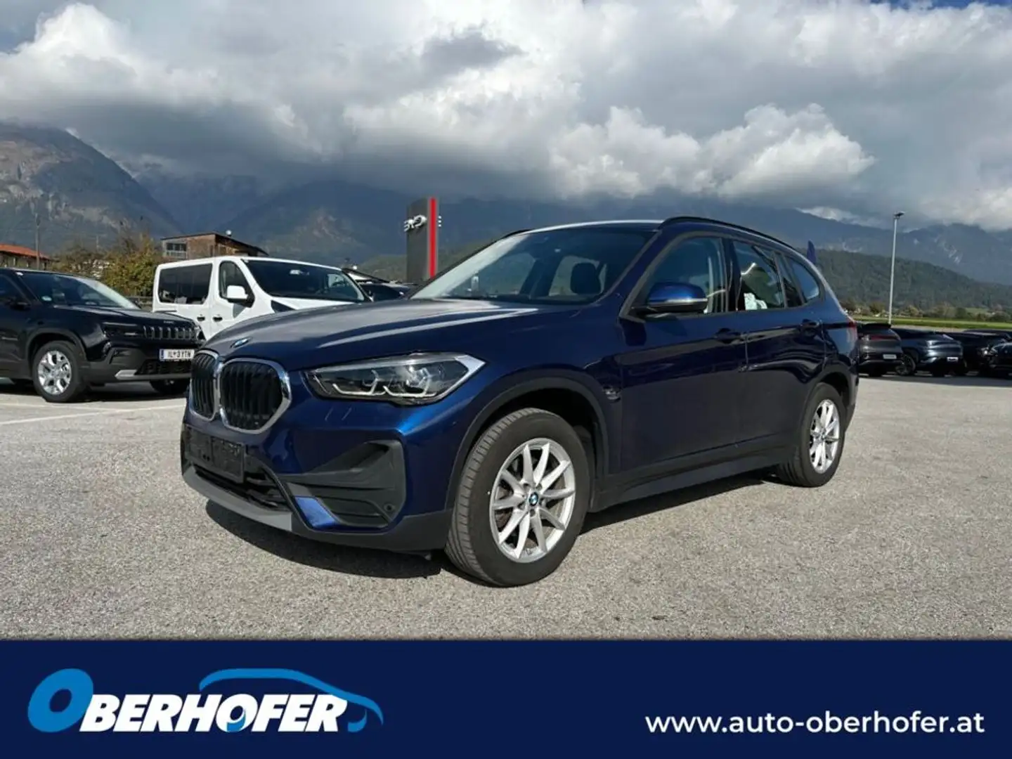 BMW X1 xDrive18d Advantage Automatik Allrad Blau - 1