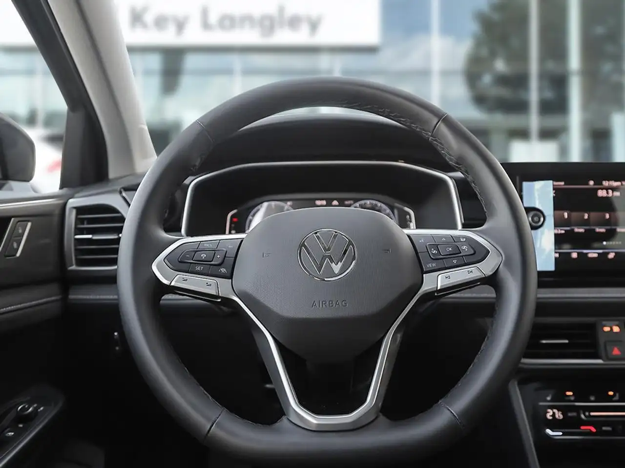 Volkswagen Taos снимка Volkswagen Taos