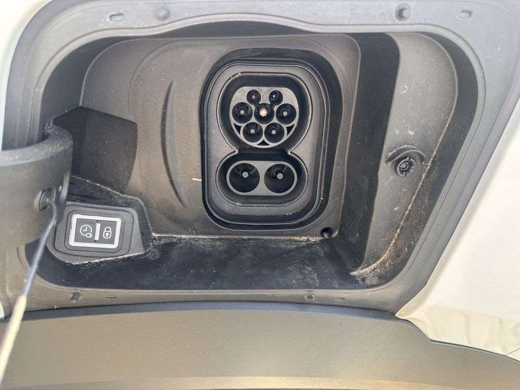 Opel Mokka E