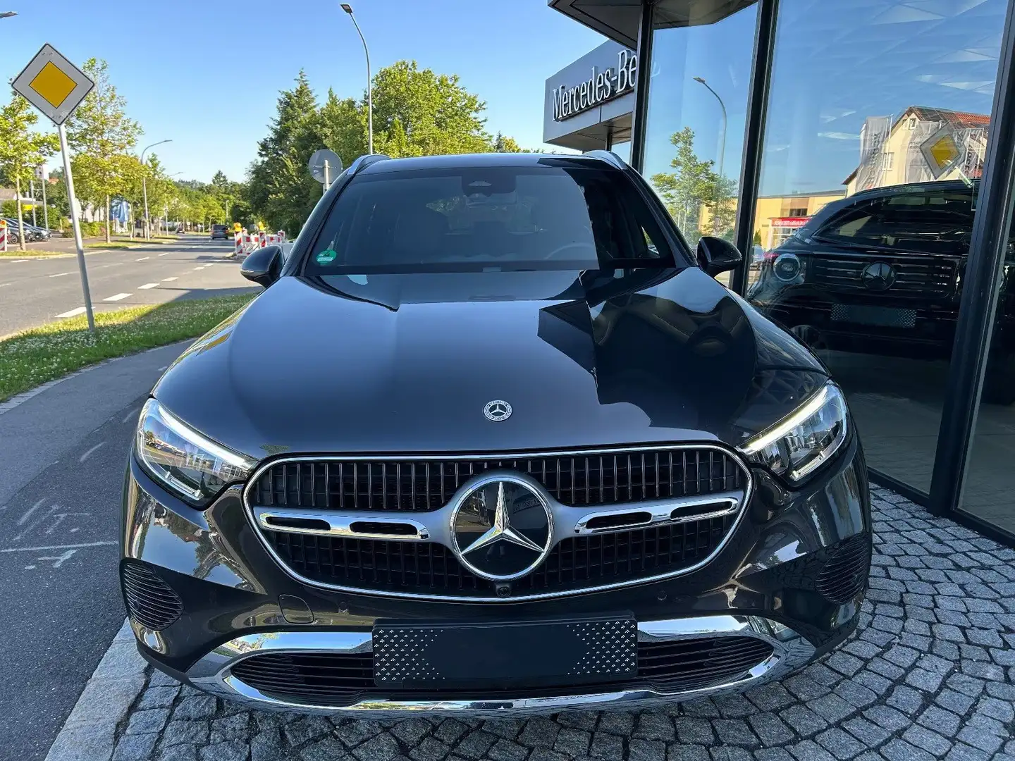 Mercedes-Benz GLC 220 d 4MATIC CAM/LED/DISTRONIC/PRIVACY/DISPLAY/ASSIST Noir - 2