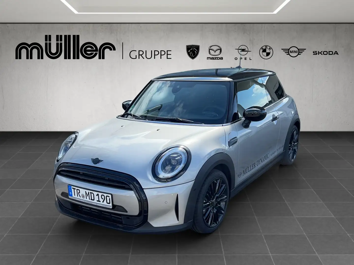 MINI Cooper C DAB LED RFK Navi Komfortzg. Tempomat Silber - 1