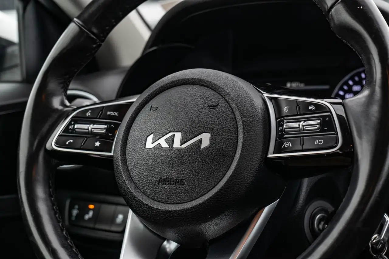 Kia Forte снимка Kia Forte