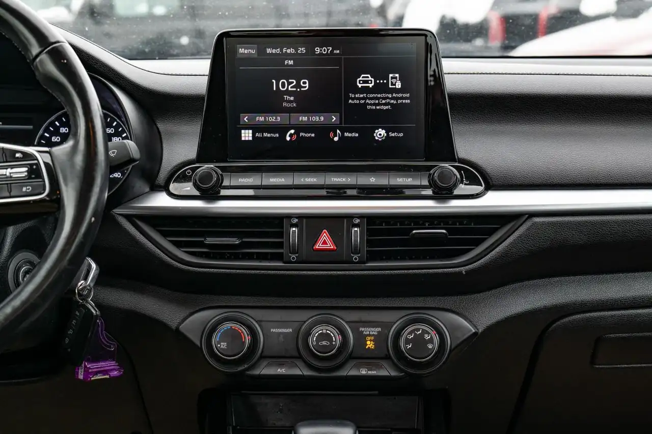 Kia Forte снимка Kia Forte