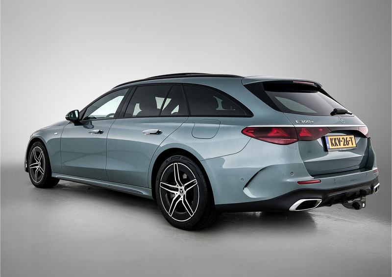 Mercedes-Benz E 300 Estate e AMG Nightpakket Plug-In Hybride | Trekhaa — photo 10