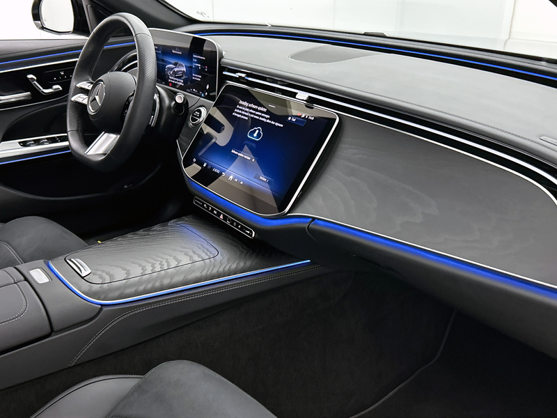 Mercedes-Benz E 300 Estate e AMG Nightpakket Plug-In Hybride | Trekhaa — photo 13