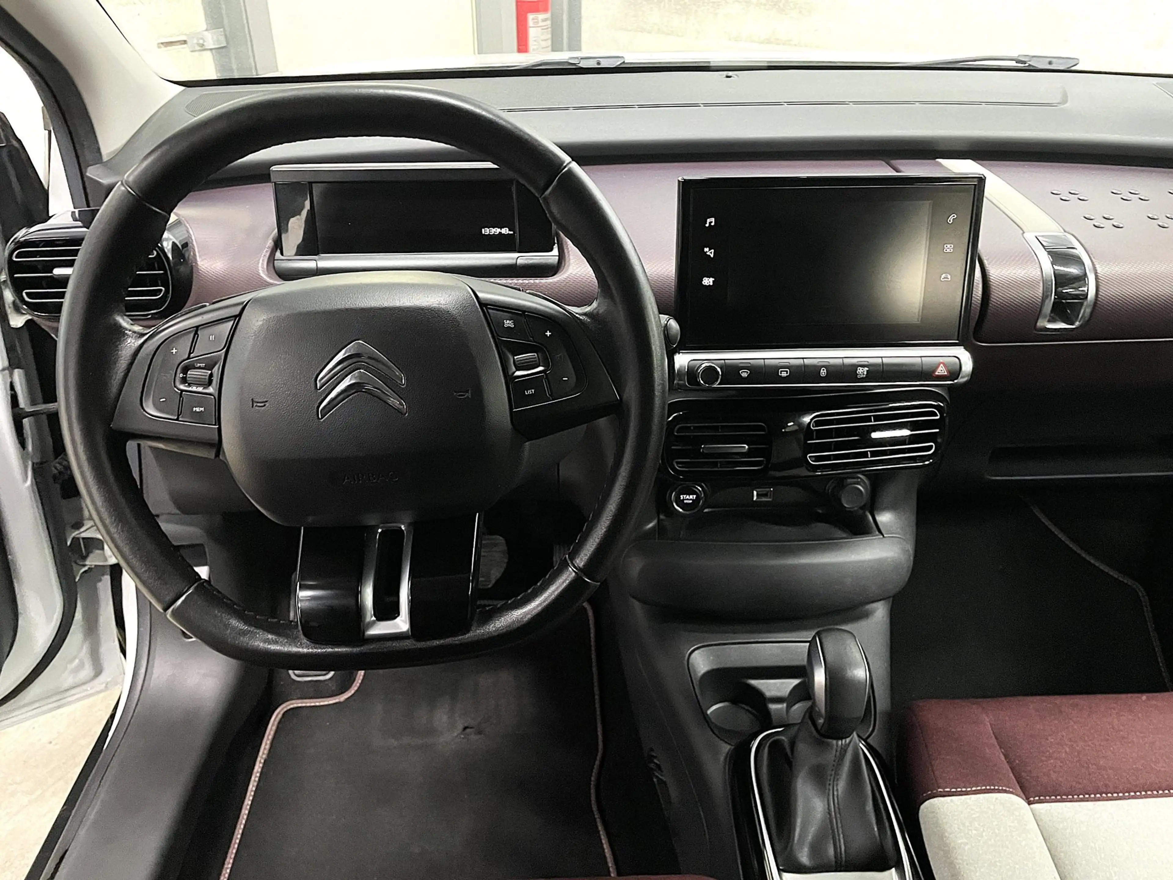 Citroen C4 Cactus 1.2 PureTech Shine 2e eigenaar trekhaak carplay — photo 11