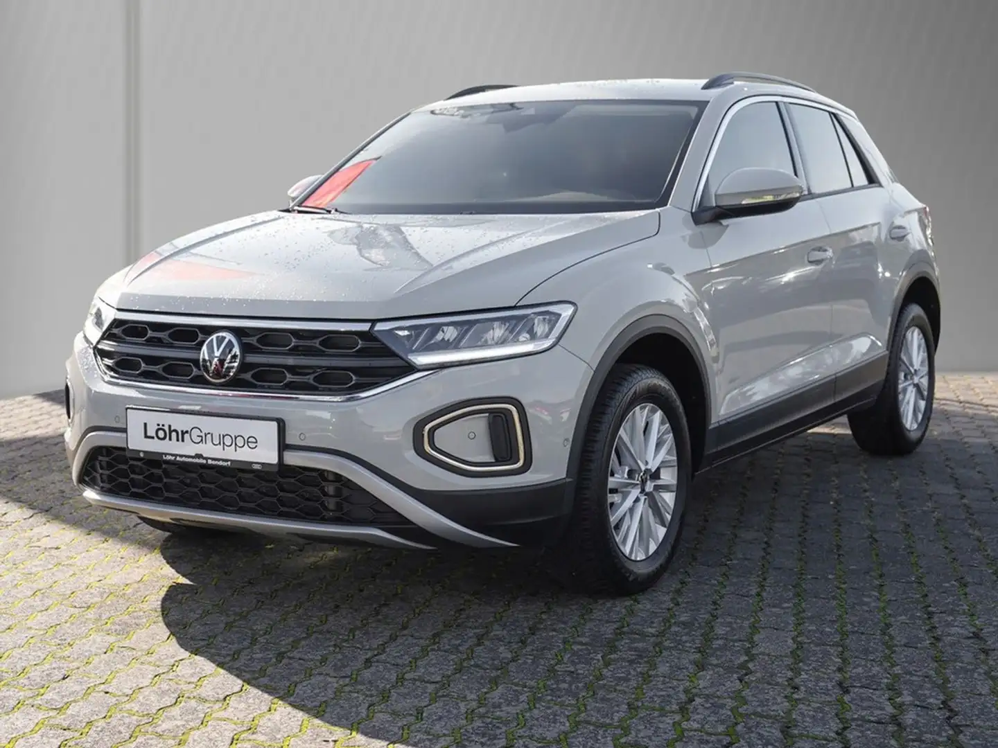 Volkswagen T-Roc 1.5 TSI DSG Life *AHK*LED*Navi*App-Connect*DAB*... Grau - 2