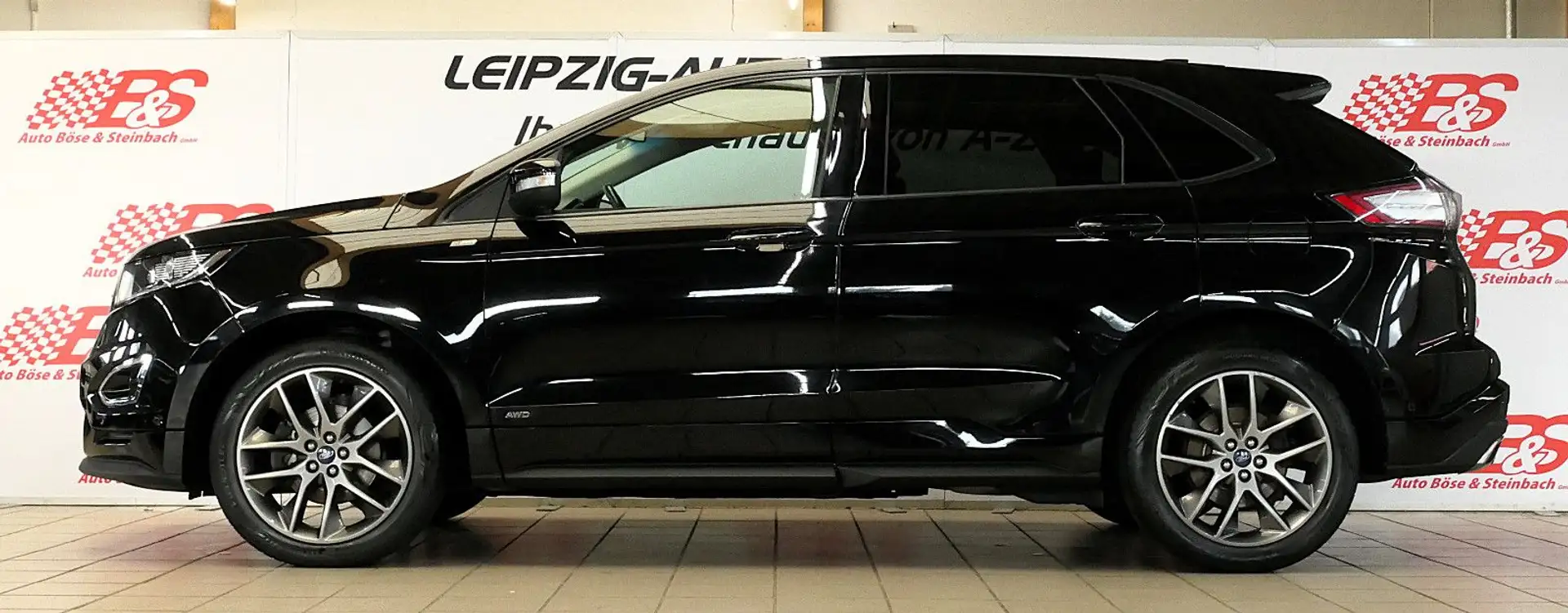 Ford Edge Vignale 4x4*Standhzg*Sitzlüftg*ACC*SONY* Schwarz - 2