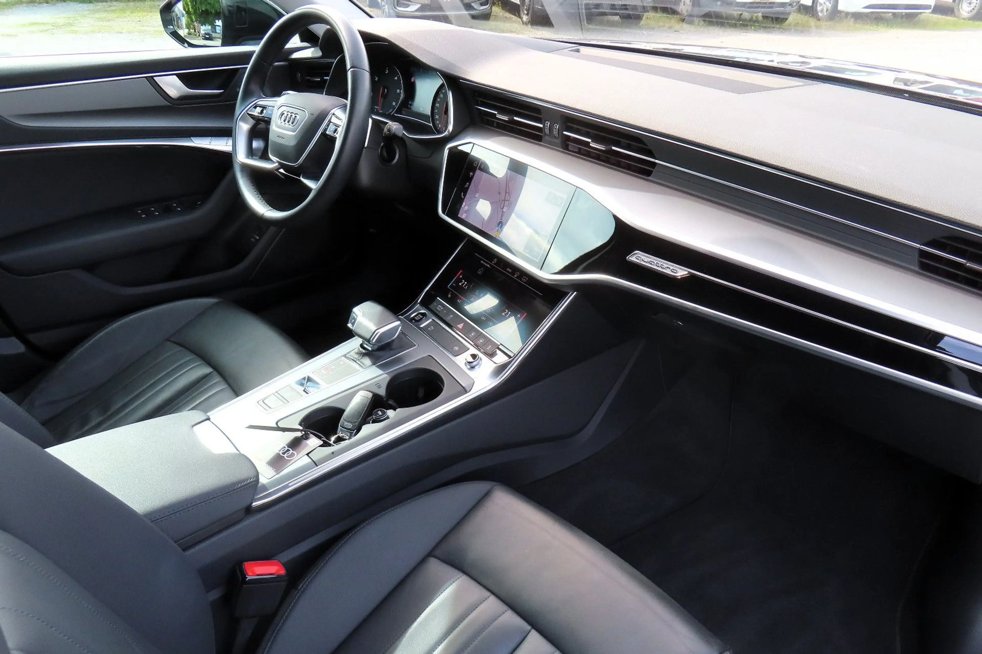 Audi A6 40 TDI Aut quattro Leder Standheizung HeadUp — photo 16