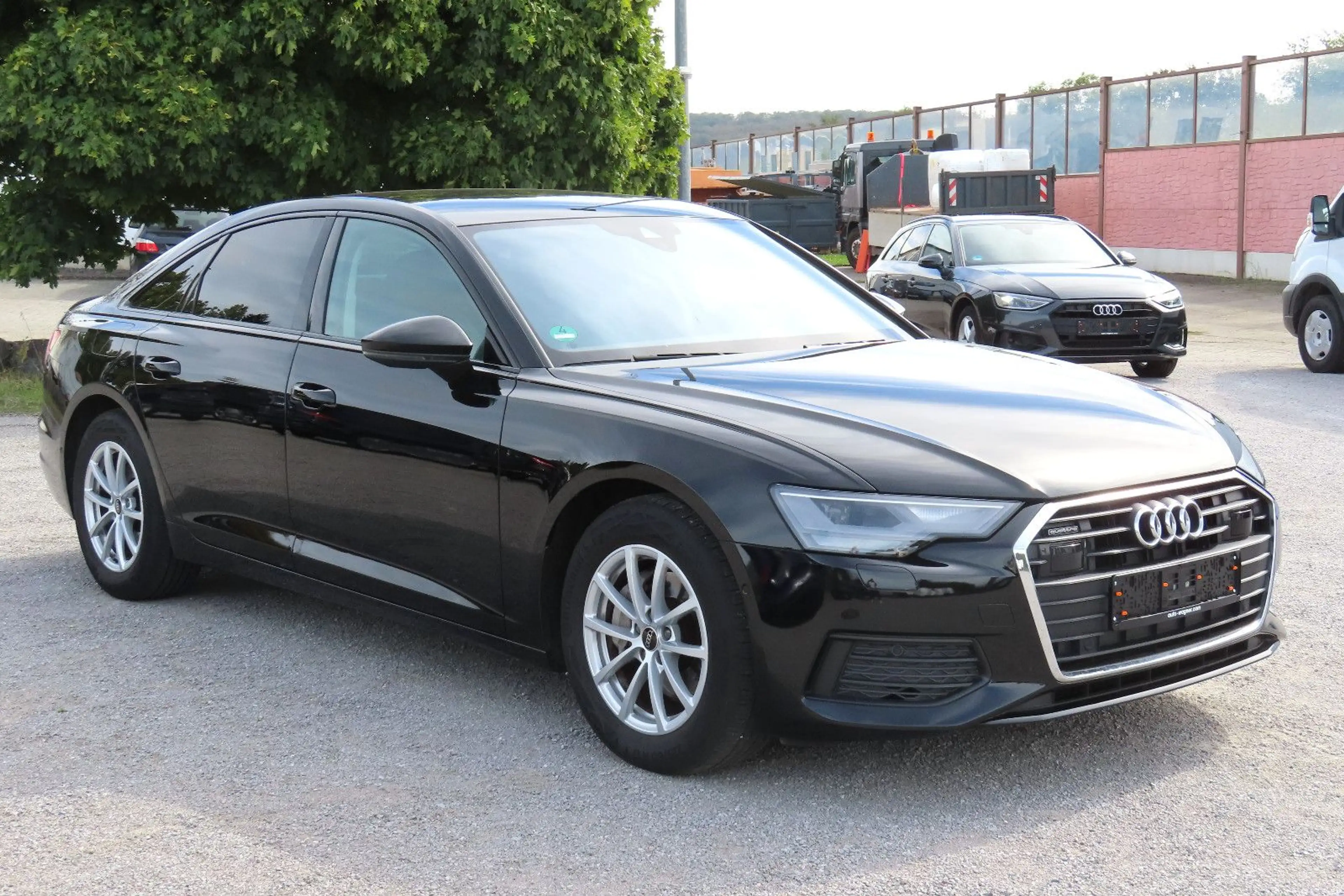 Audi A6 40 TDI Aut quattro Leder Standheizung HeadUp — photo 6