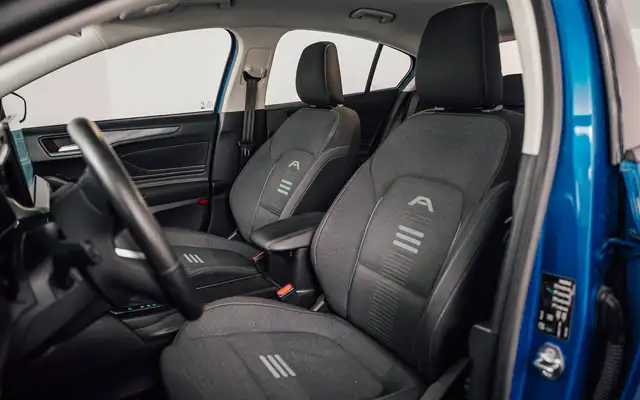 Ford Focus view 9