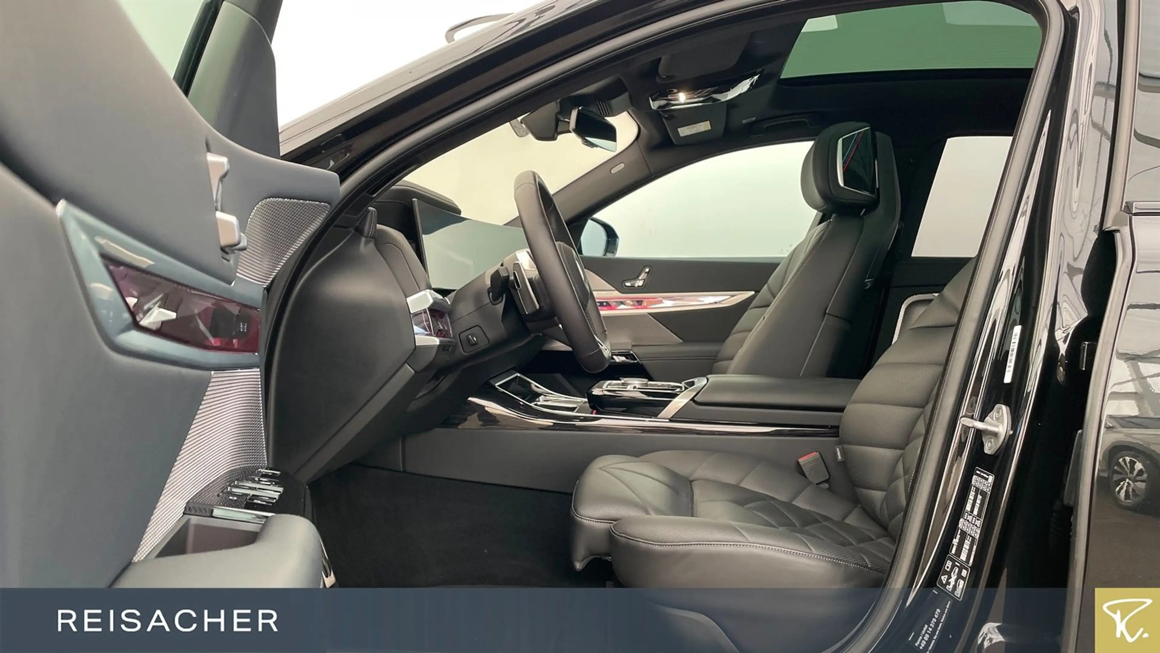 BMW 740 d xDrive M-Sport ACCPro LCPro HUD  360° 21"LM — photo 4