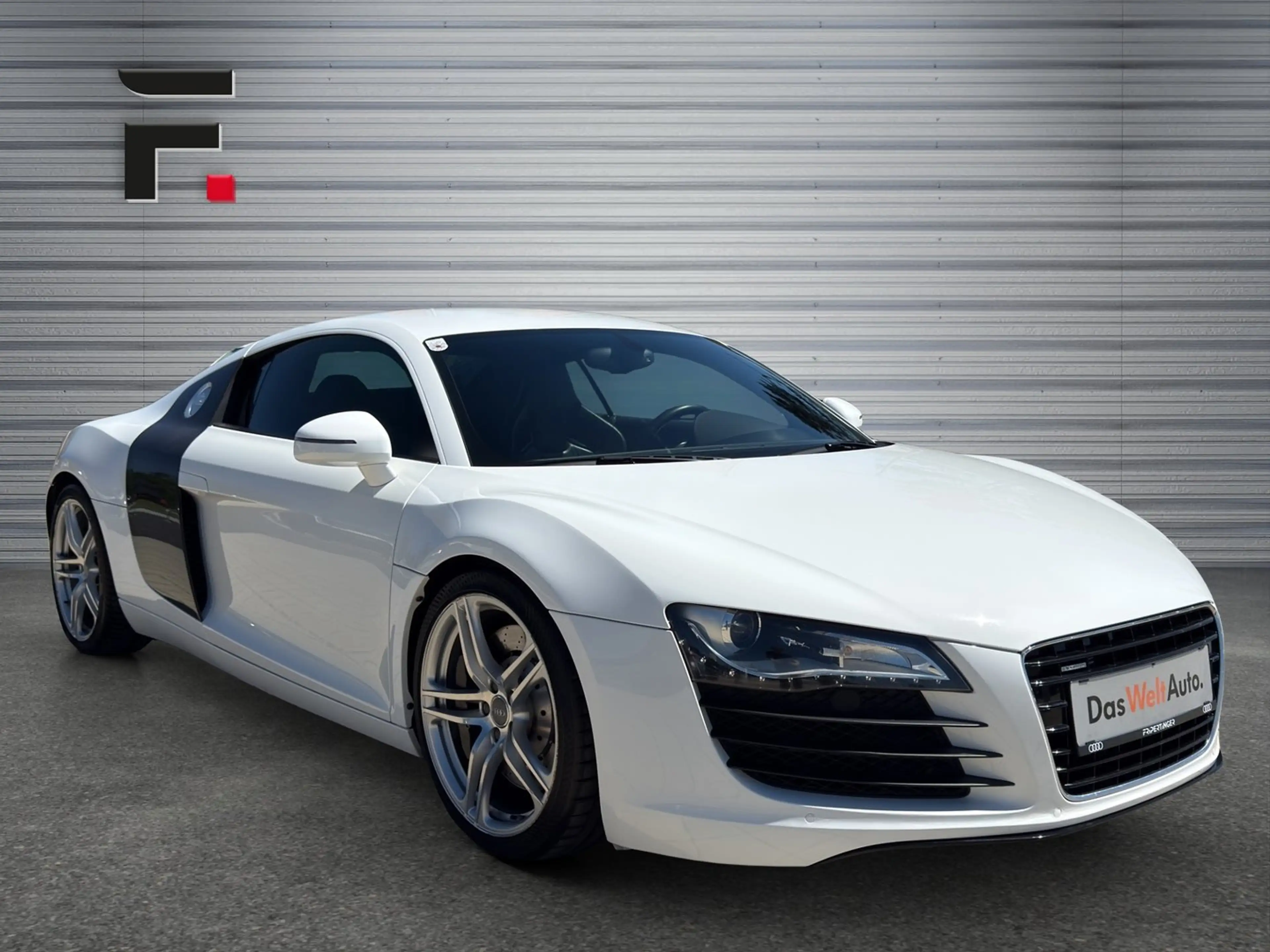 Audi R8 4.2 — photo 3