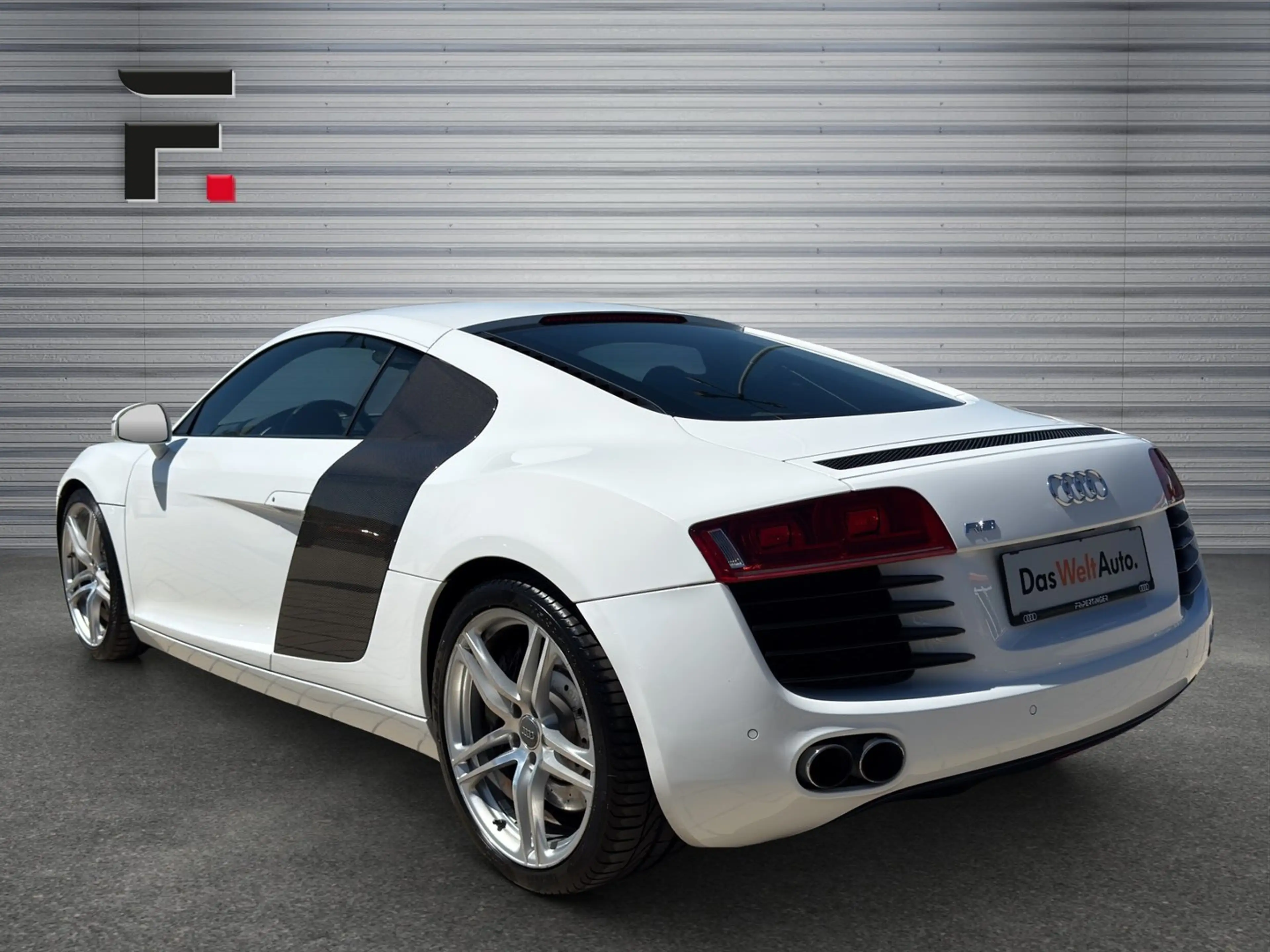 Audi R8 4.2 — photo 7