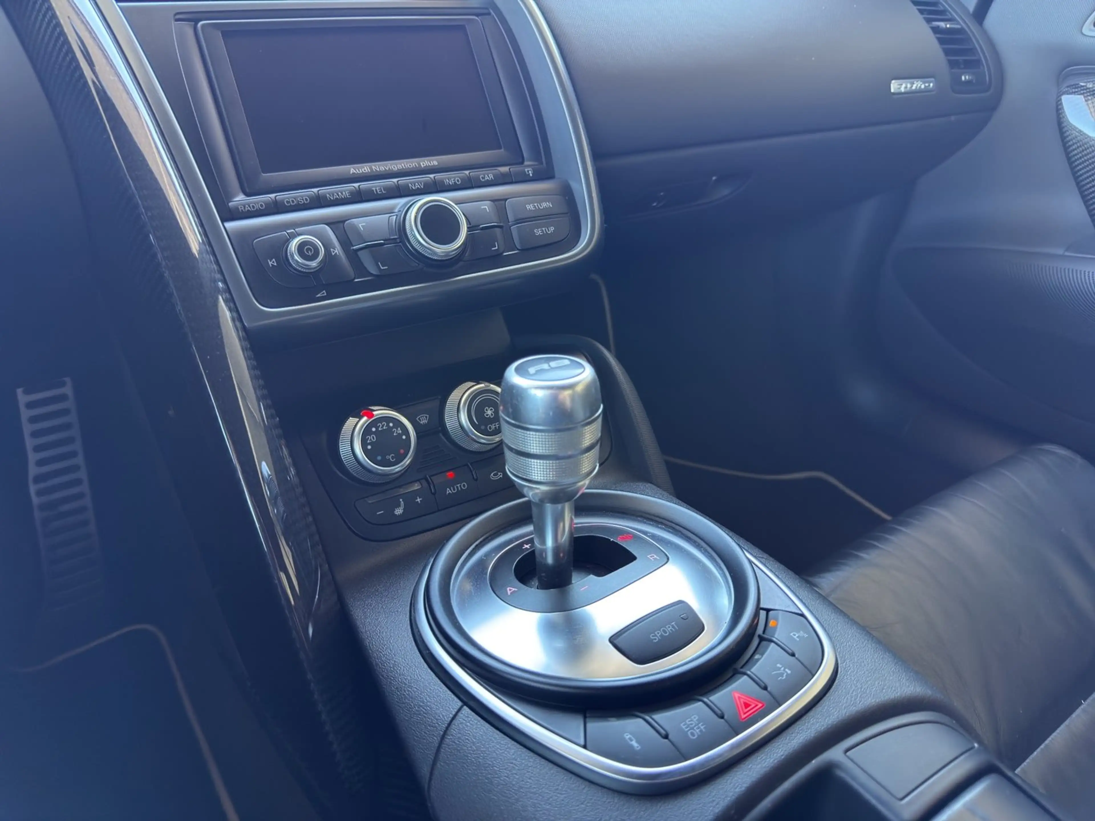 Audi R8 4.2 — photo 11