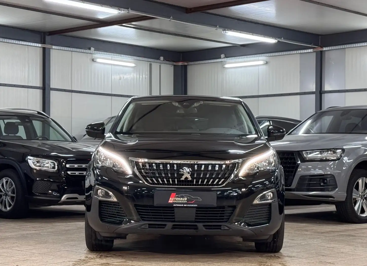 Peugeot 3008 Active Business APPS*SHZ*LANE*TEMP*1.H Schwarz - 2