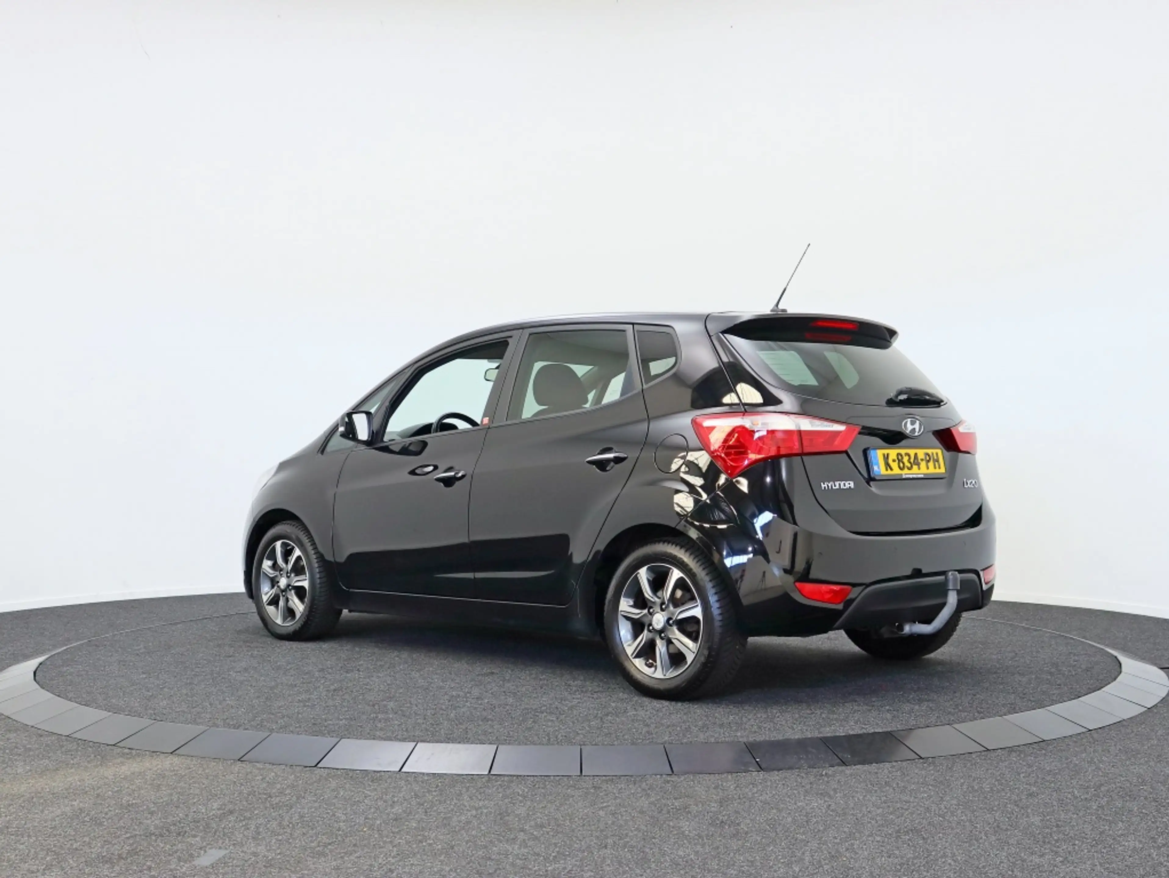Hyundai iX20 1.4i i-Vision | Trekhaak | Cruise control | All-se — photo 9