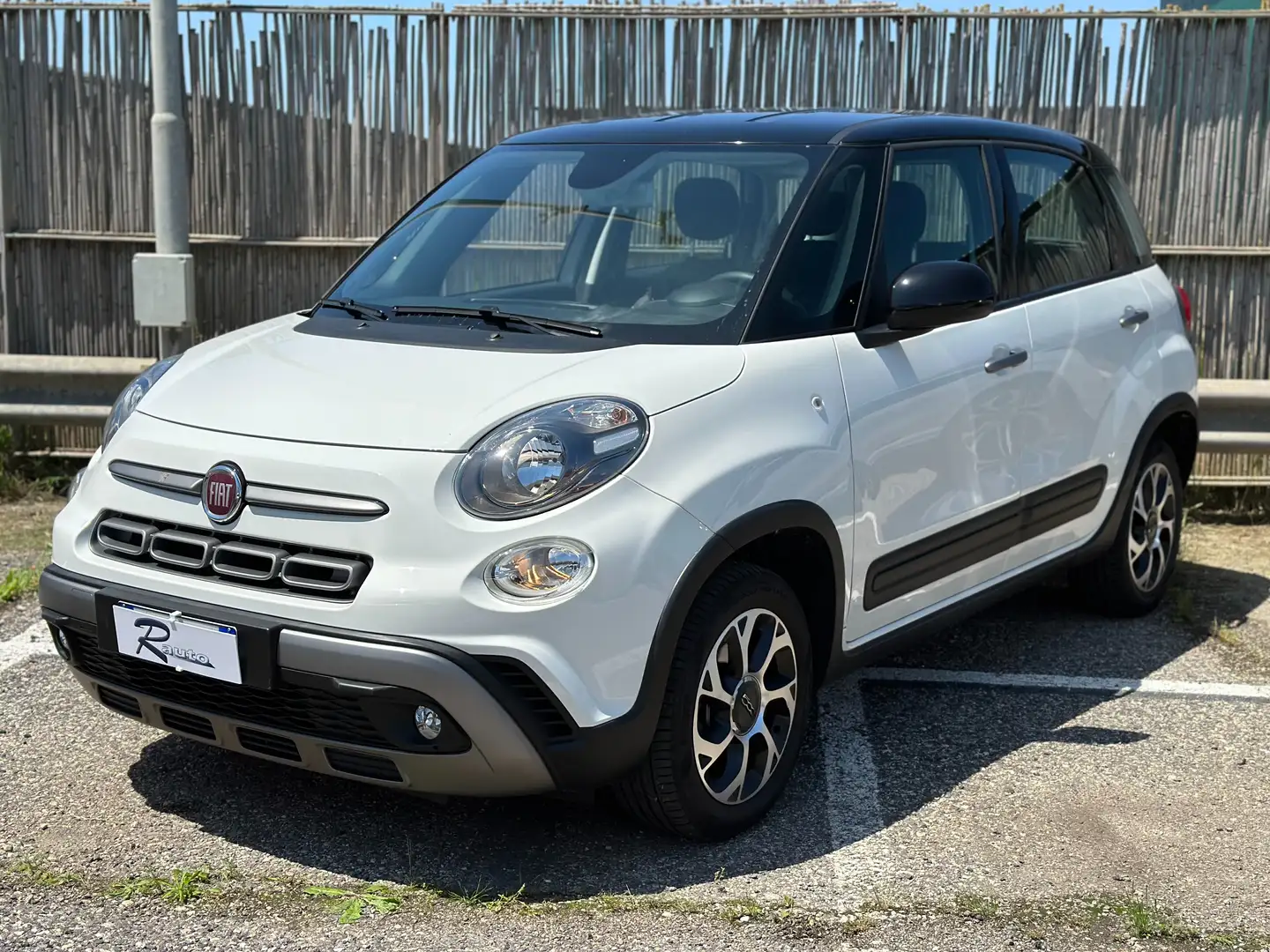 Fiat 500L Cross 1.3 mjt 95cv my20 Blanco - 1