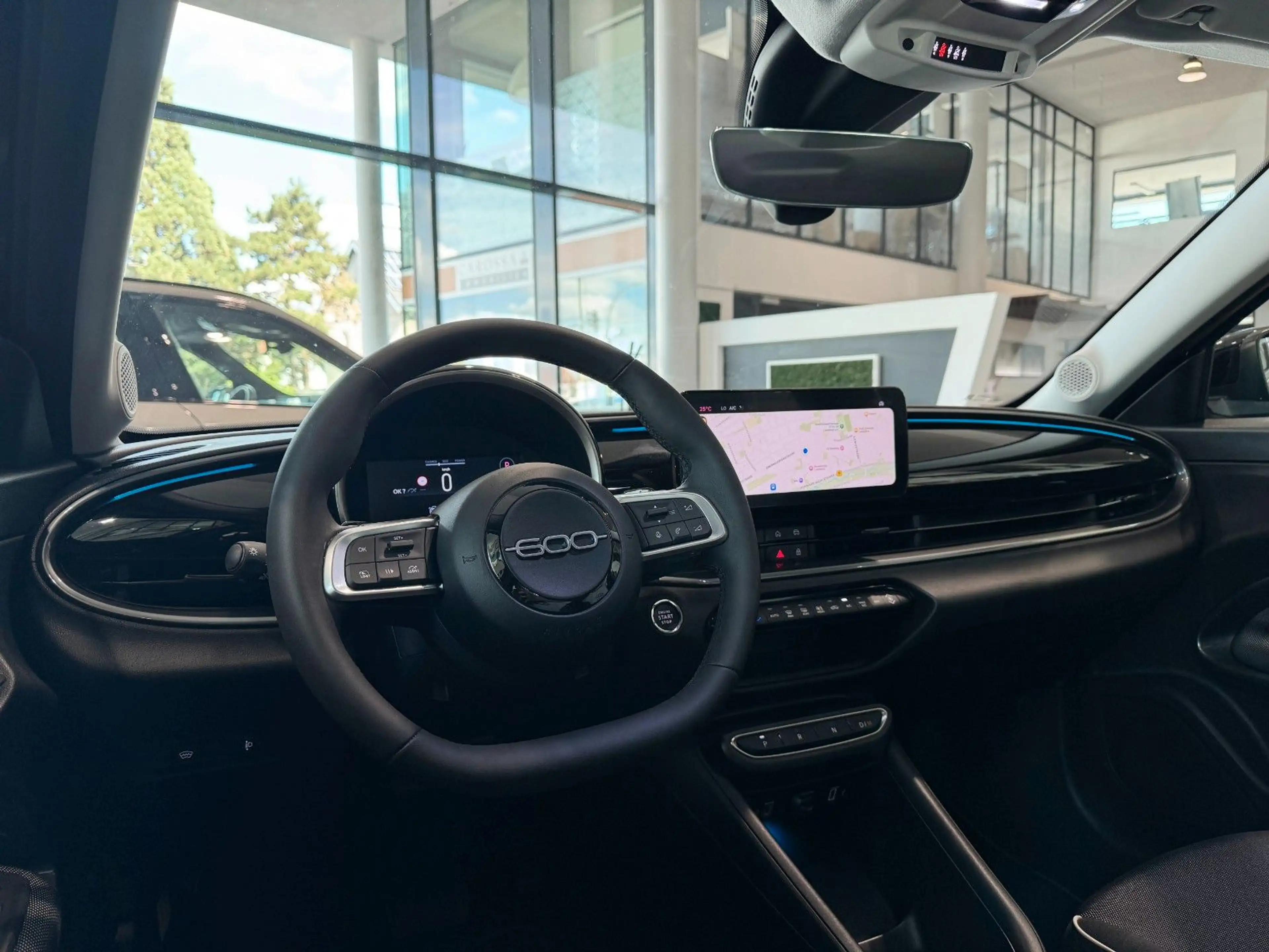 Fiat 600 Hybrid StyleP SmartphoneInt. Shz Kamera LED — photo 4