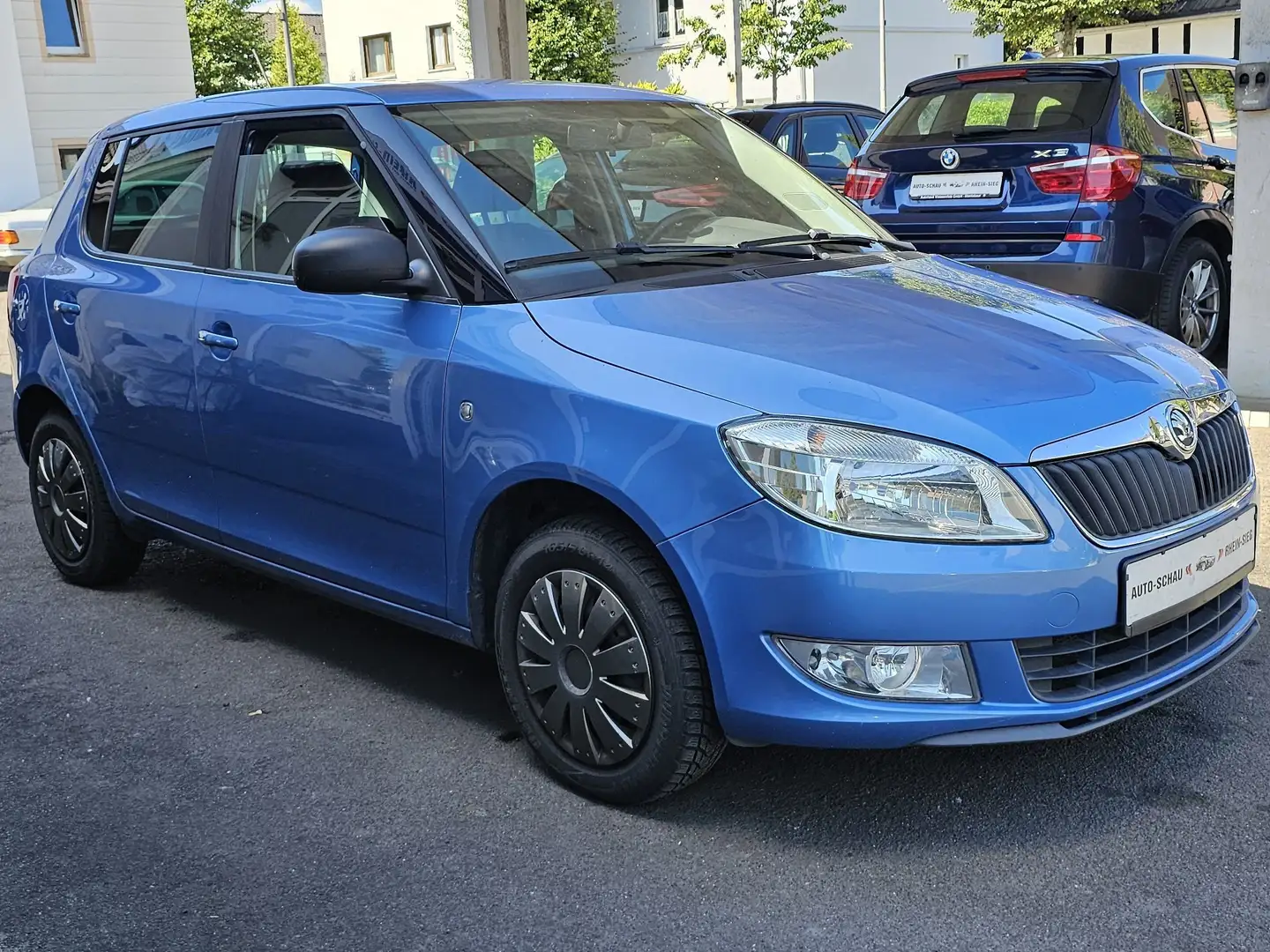 Skoda Fabia Ambition Bleu - 1