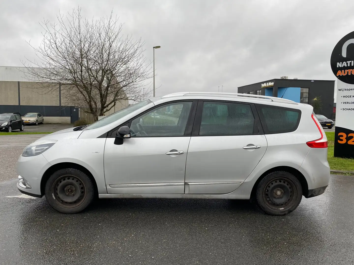 Renault Grand Scenic 2015 * 1.6 dCi Bose 7p. * EXPORT PRIJS !! Grijs - 2