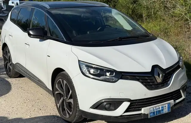 Renault Scenic 7 posti dCi 130 CV Energy Initiale Paris