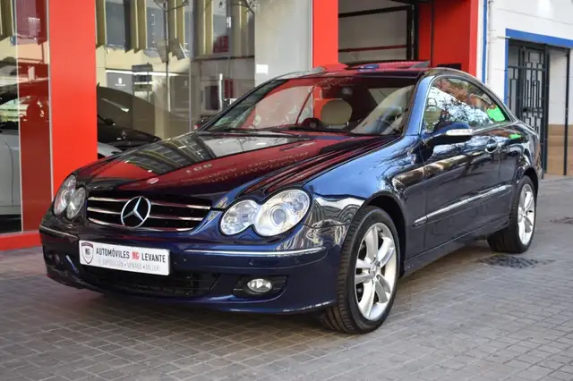 Mercedes-Benz CLK 200 Deportivo Automático de 3 Puertas