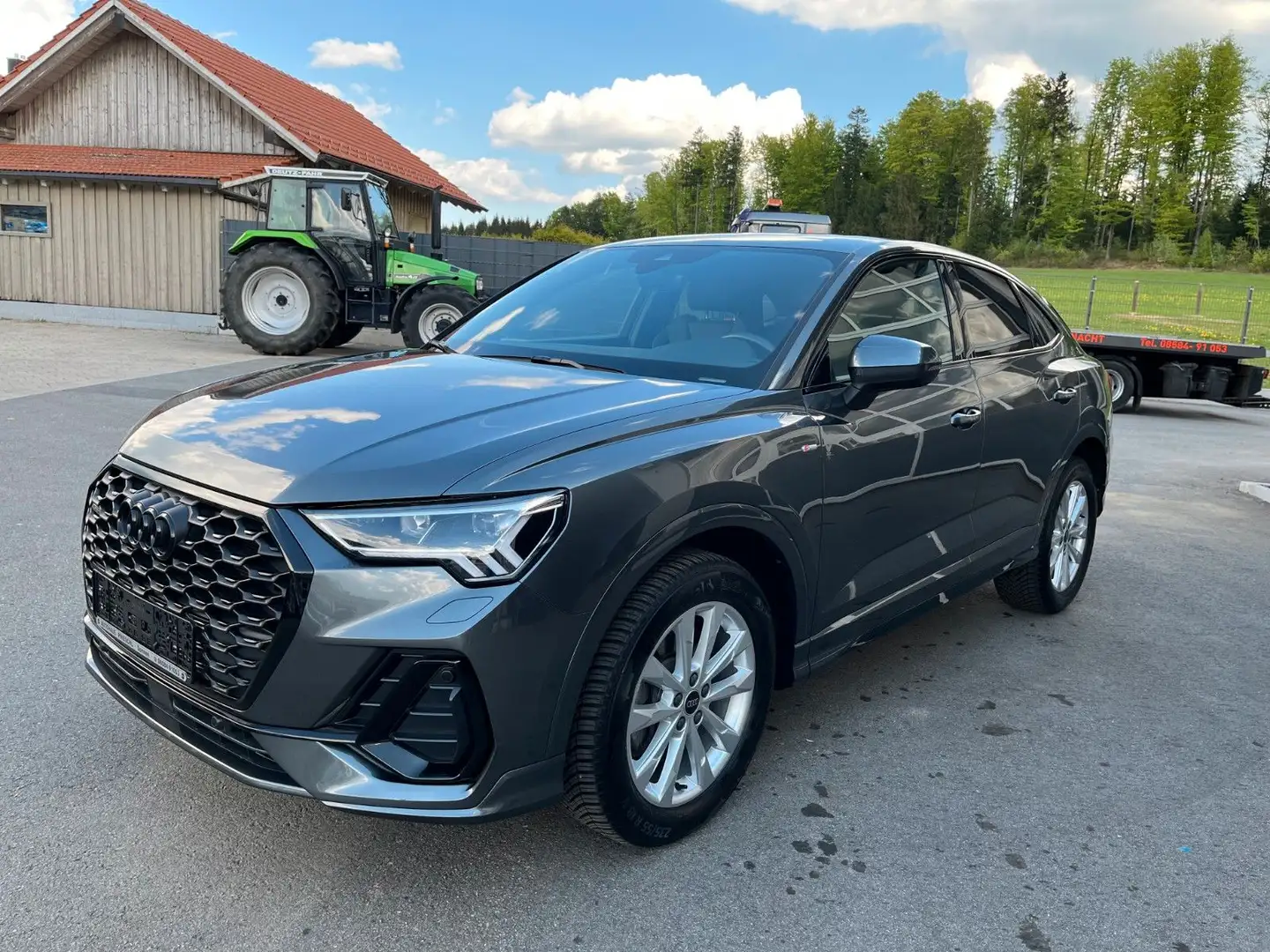 Audi Q3 TFSI quattro S tr 2x S line*ACC*Standheizung* Grau - 2