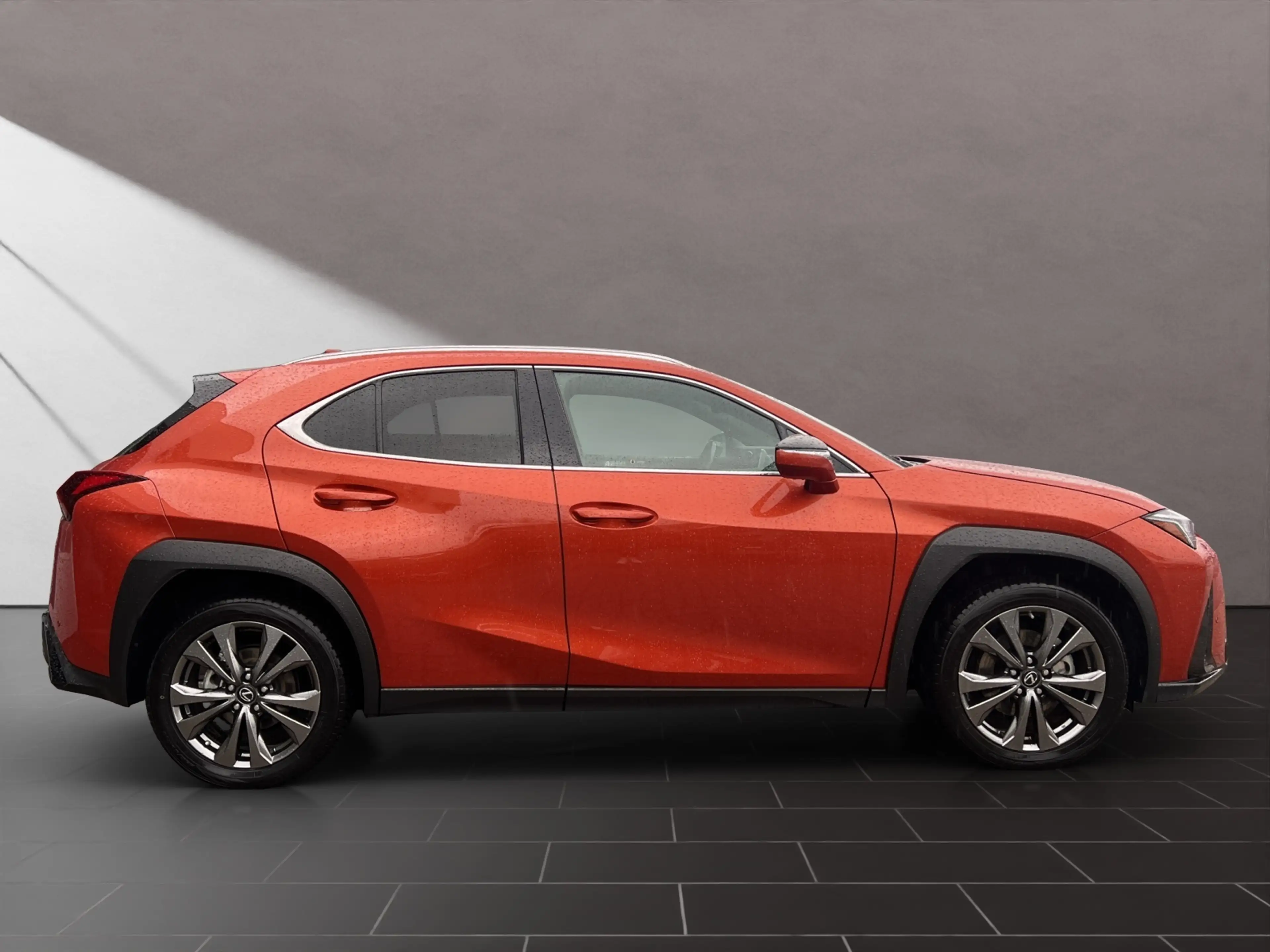 Lexus UX 250h 250h*F-SPORT-D*1.HD*ALLW.REIF** 15J-GARANTIE* — photo 6