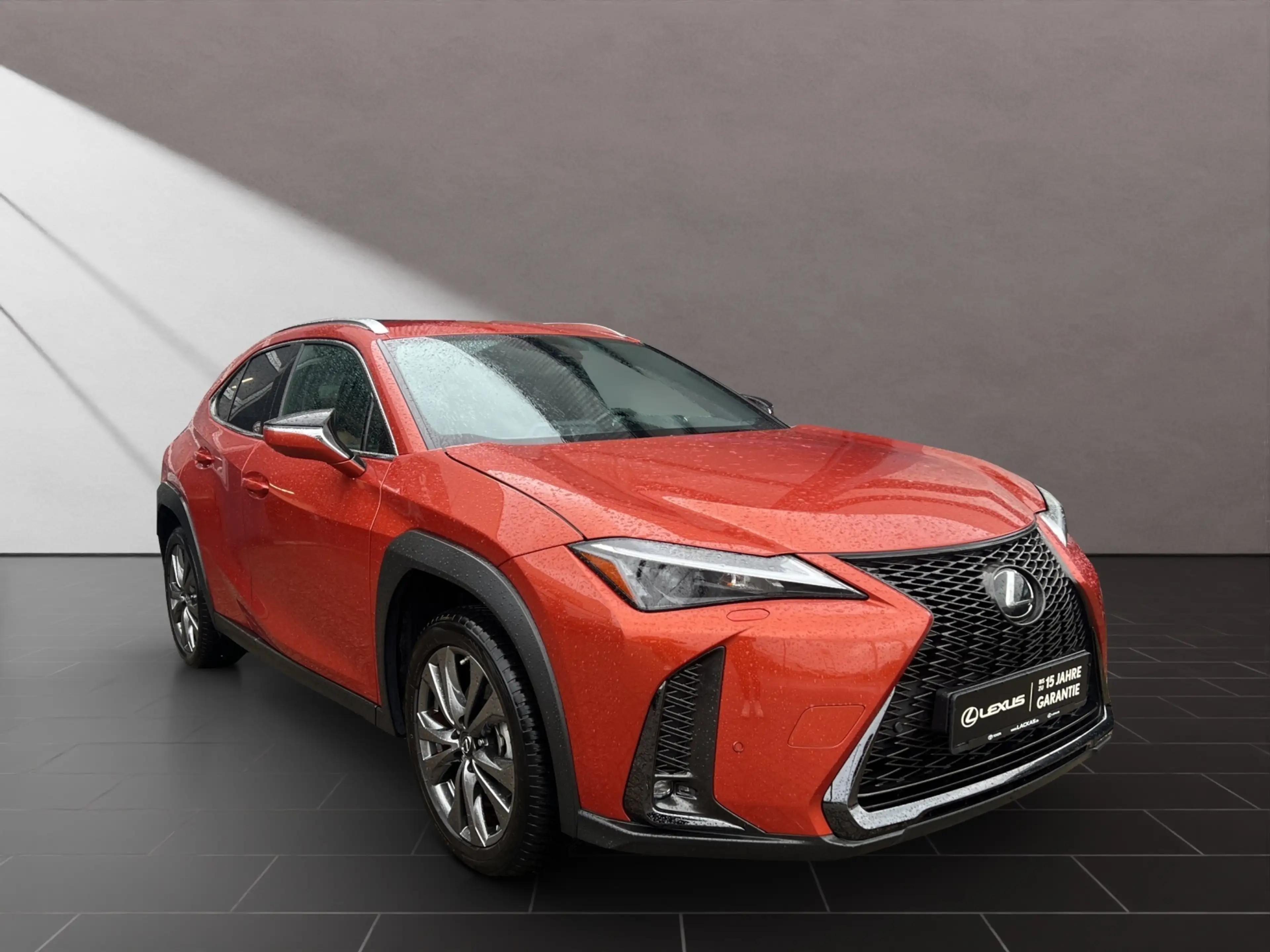 Lexus UX 250h 250h*F-SPORT-D*1.HD*ALLW.REIF** 15J-GARANTIE* — photo 7