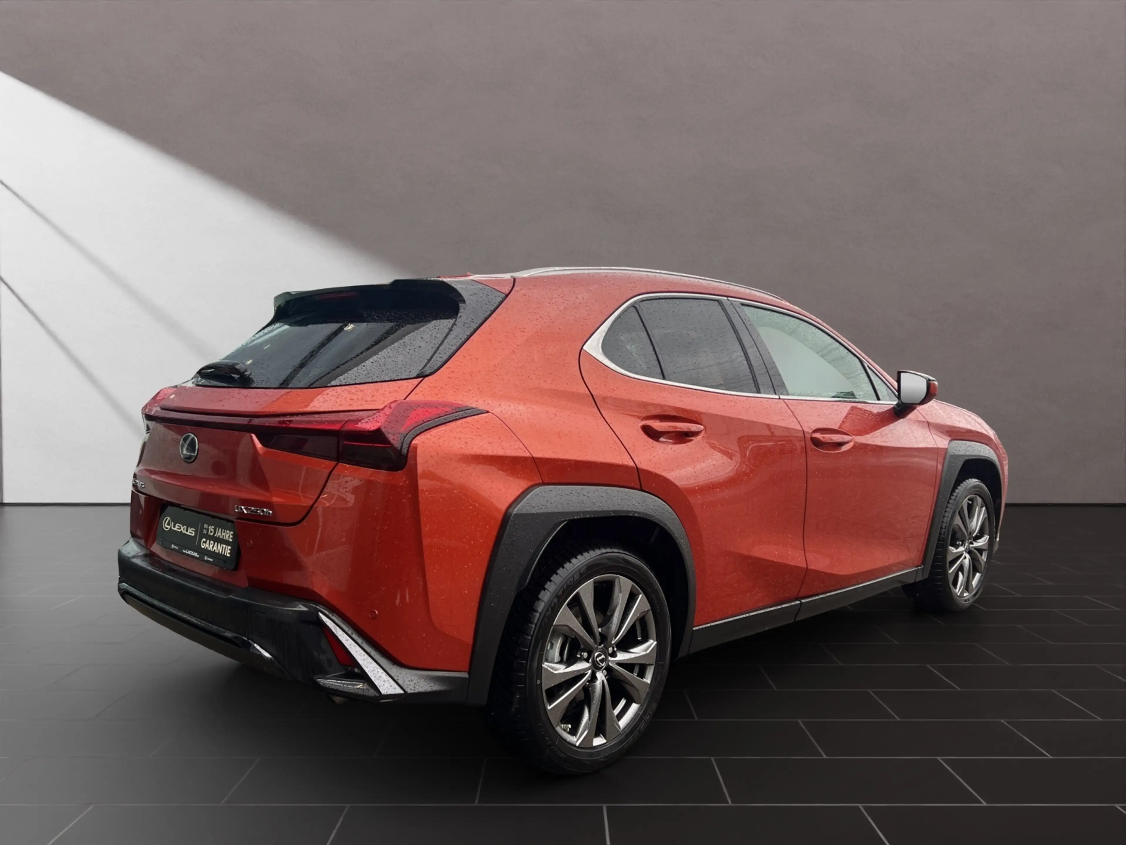 Lexus UX 250h 250h*F-SPORT-D*1.HD*ALLW.REIF** 15J-GARANTIE* — photo 5